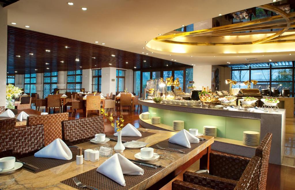Poly Hotspring Guiyang Hotel