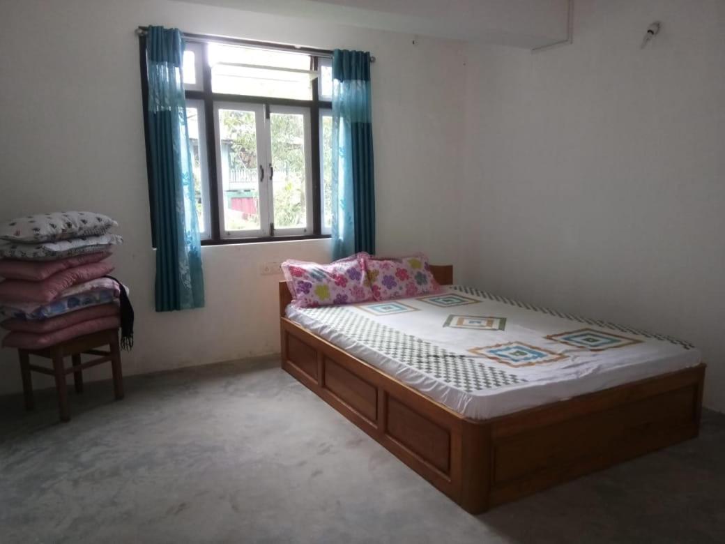 Kamala Homestay - Manyedara view 3