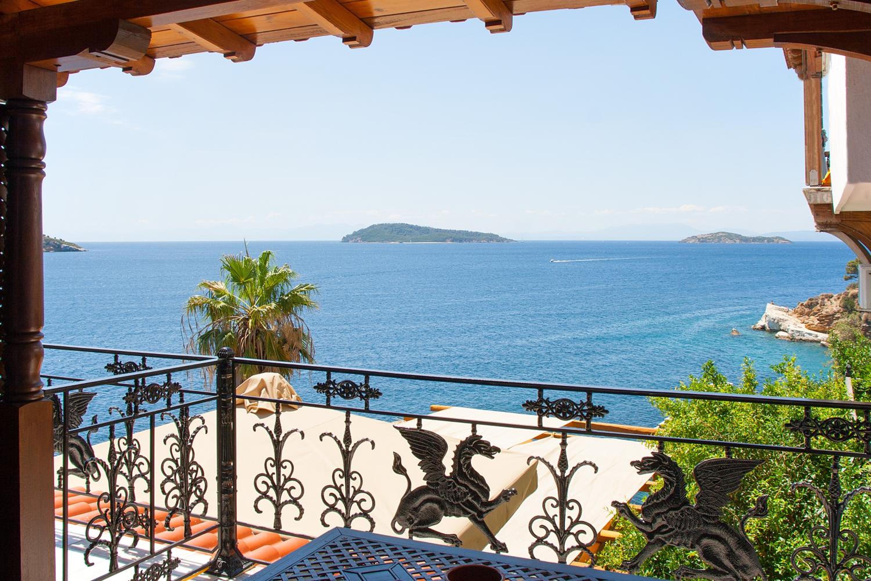 ClubOrsa Chrysoula's Guest House photo 1