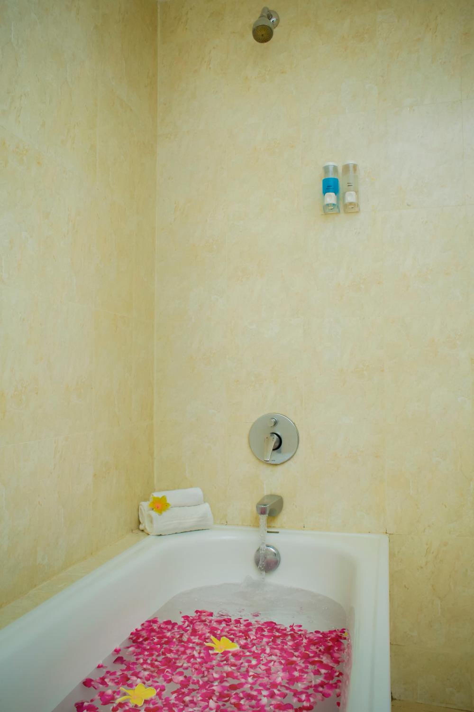 Zurich Hotel Balikpapan, バリクパパン - 16
