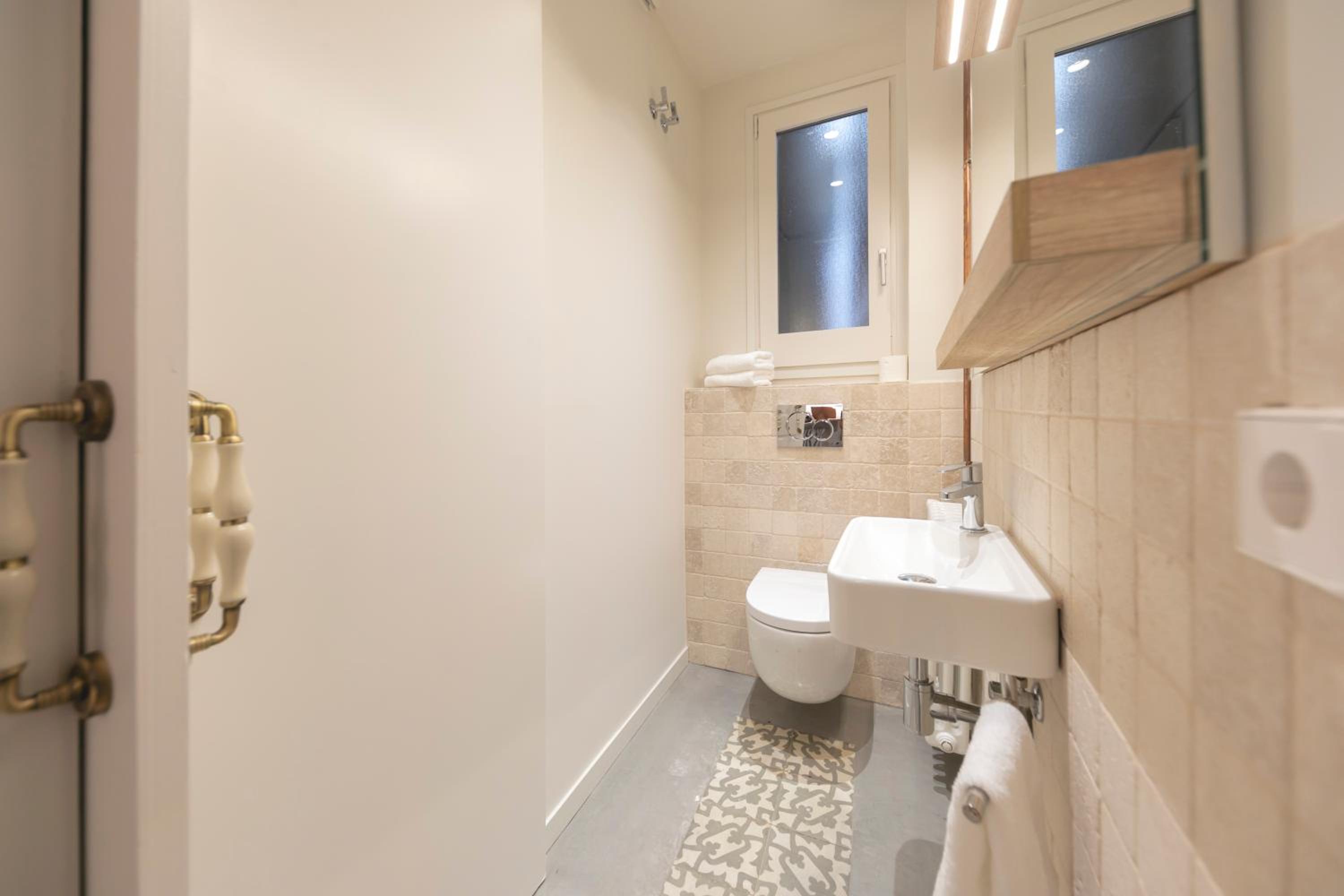 Bravissimo Mercaders, beautiful 3 bedroom apartment photo 3