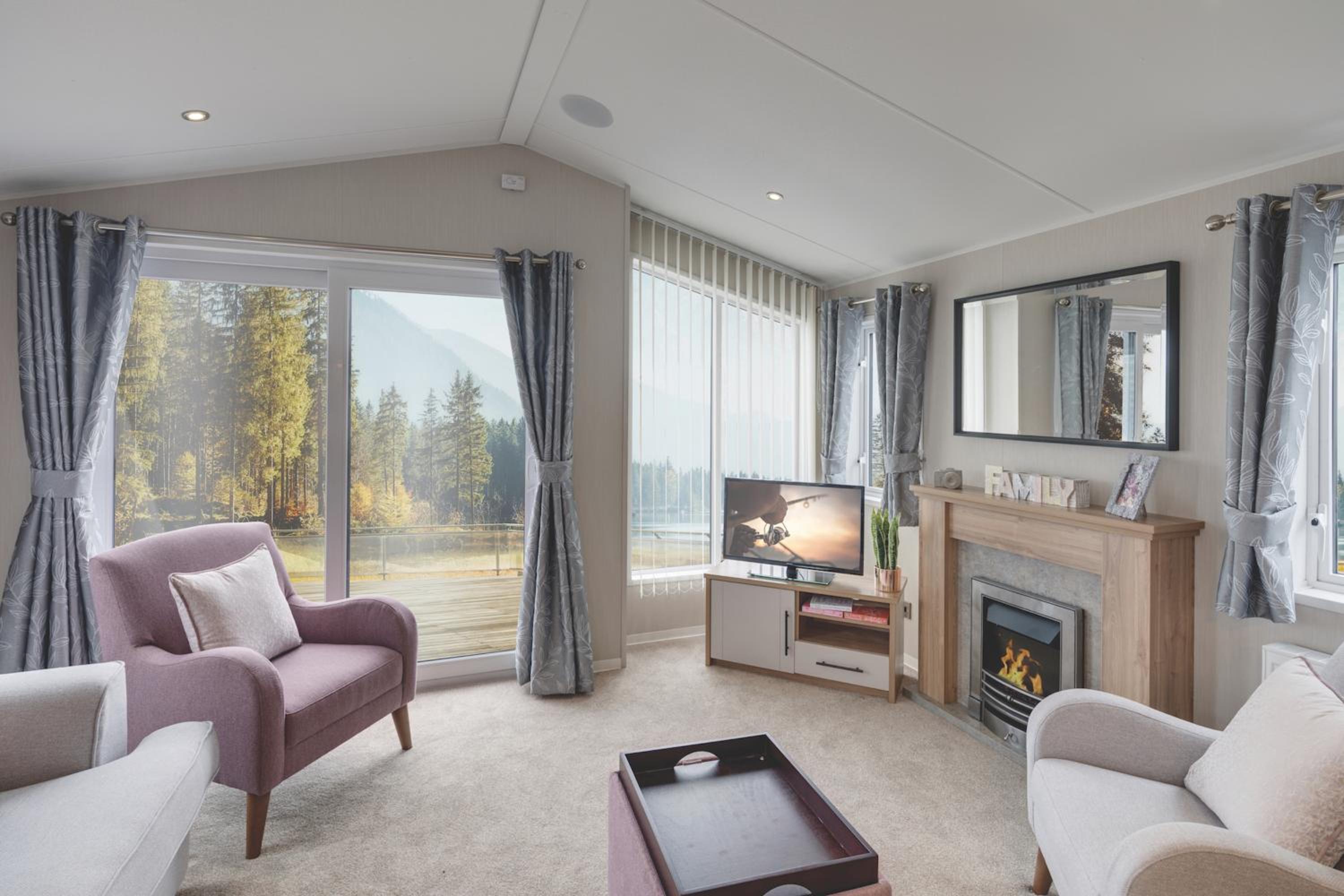 Platinum Holiday Caravan view 4