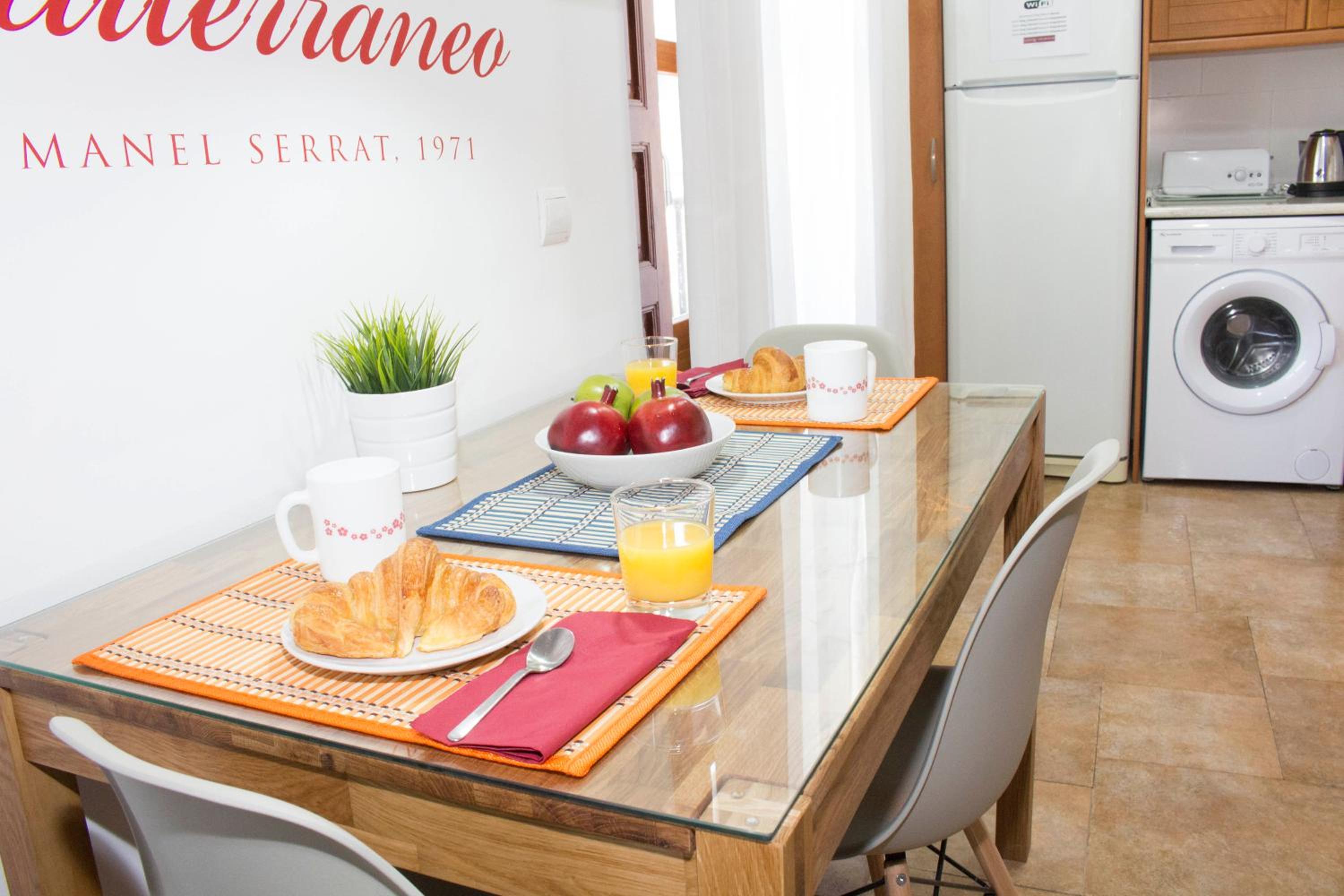 Living Valencia Apartments - Merced en Valencia