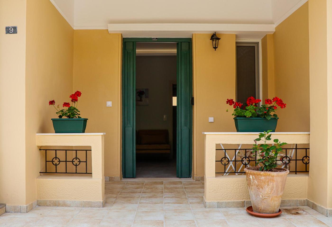 Terpsis Lodge photo 1