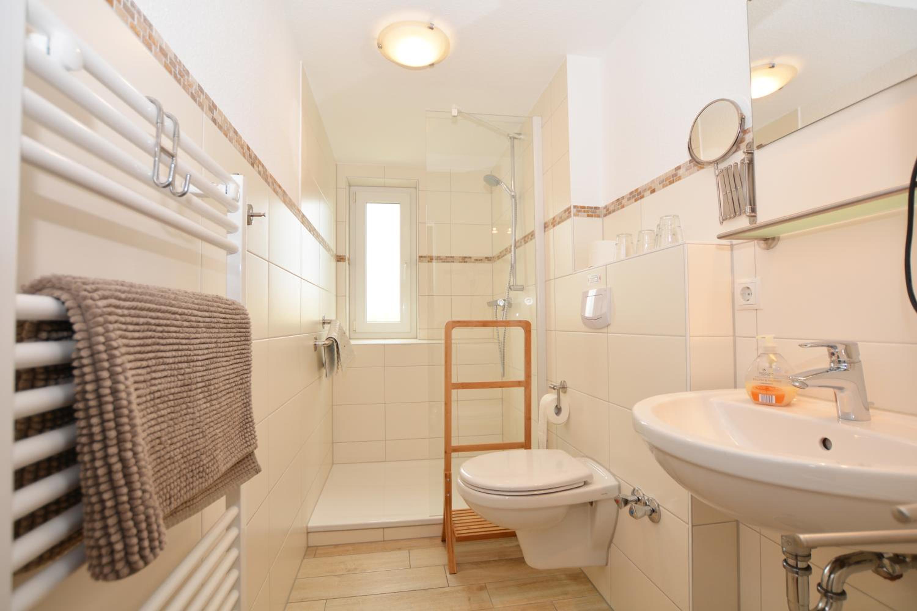 Haus Köhler en Büsum — bathroom