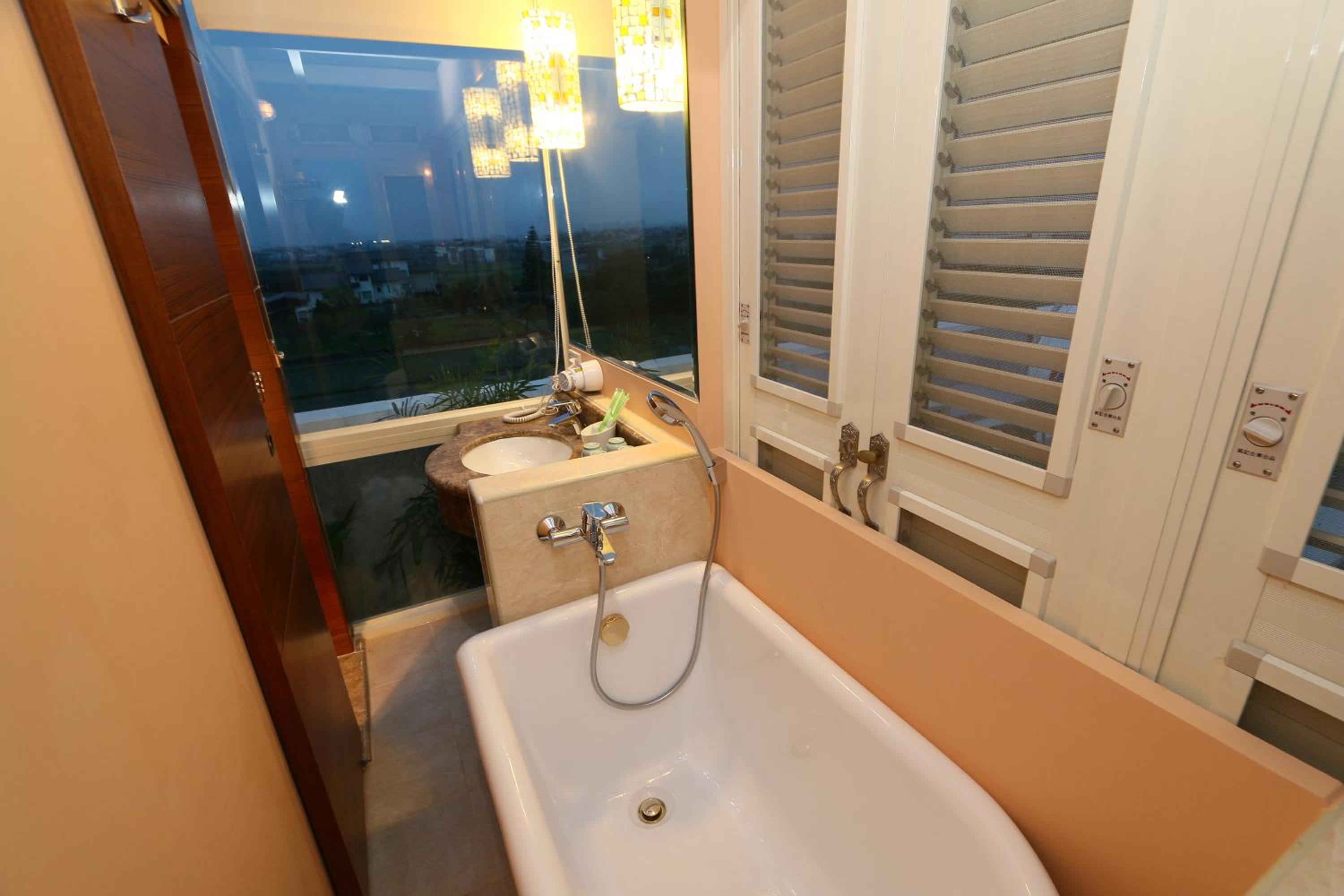 Aleex Villa