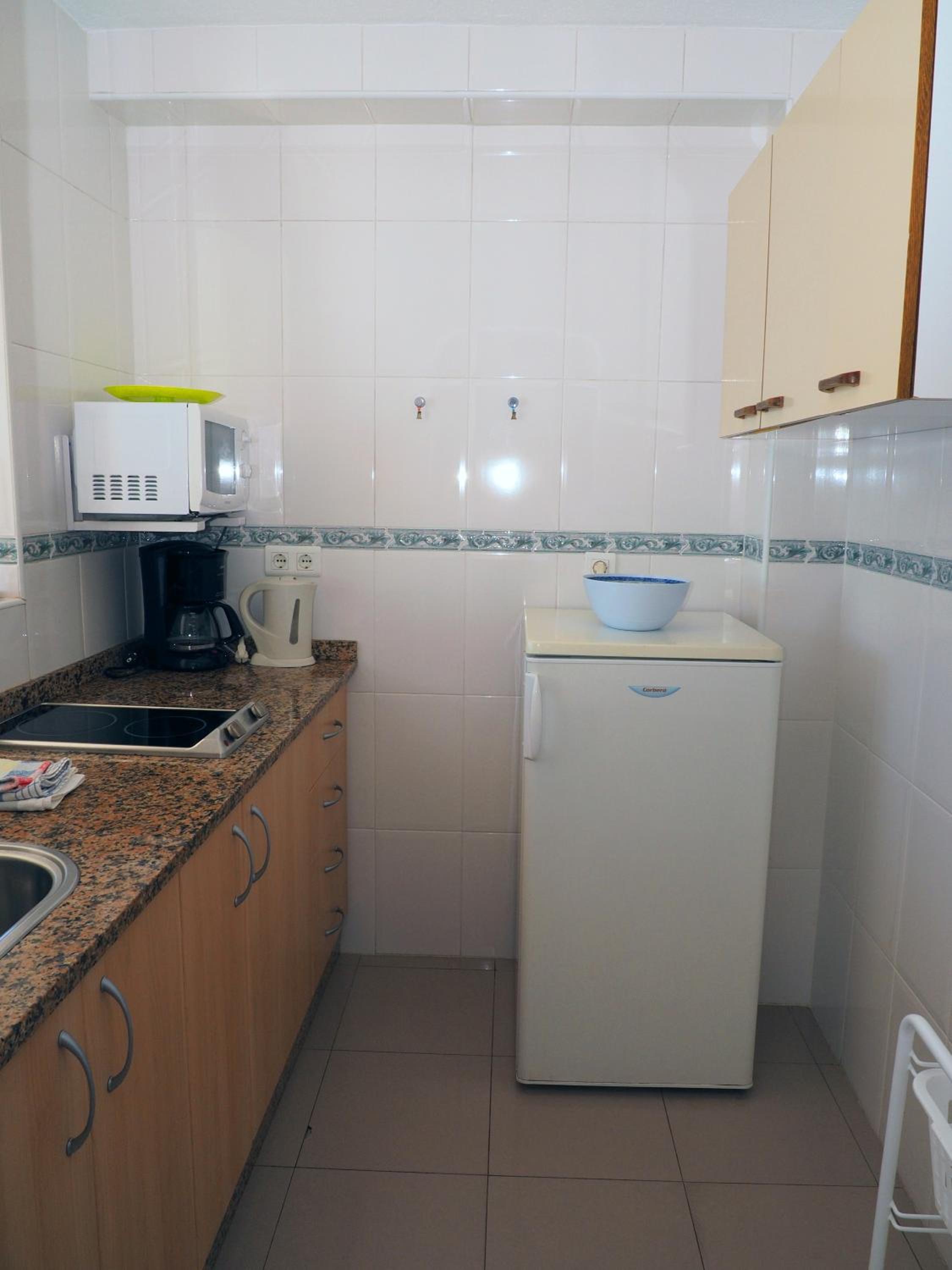 Apartamentos Intercentro Algarrobo-Costa APARTAMENTOS TURÍSTICOS -INMOBILIARIA