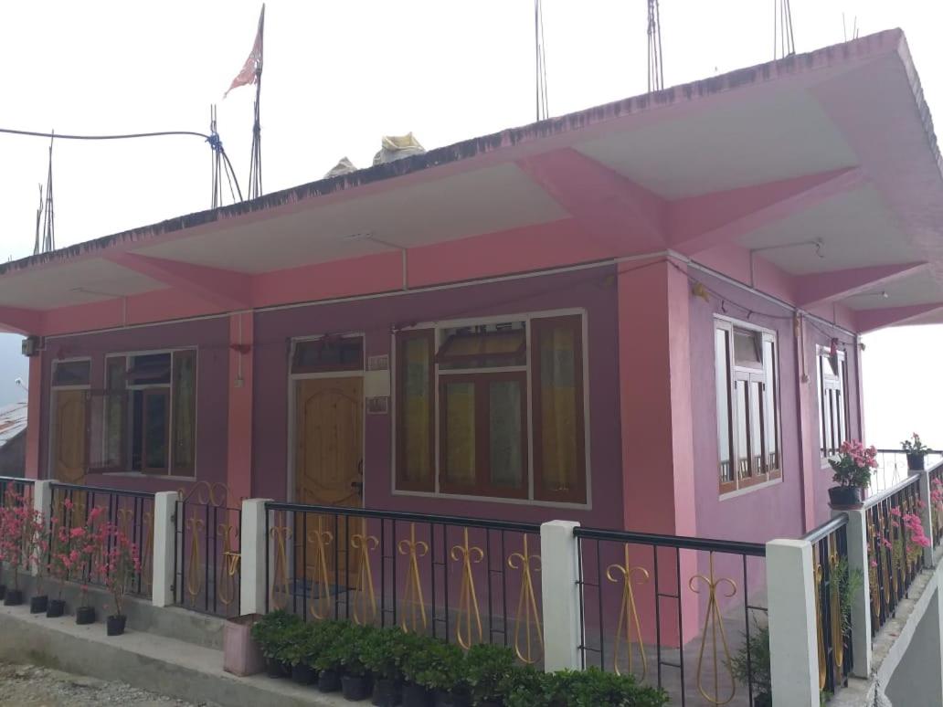 Ashis Homestay