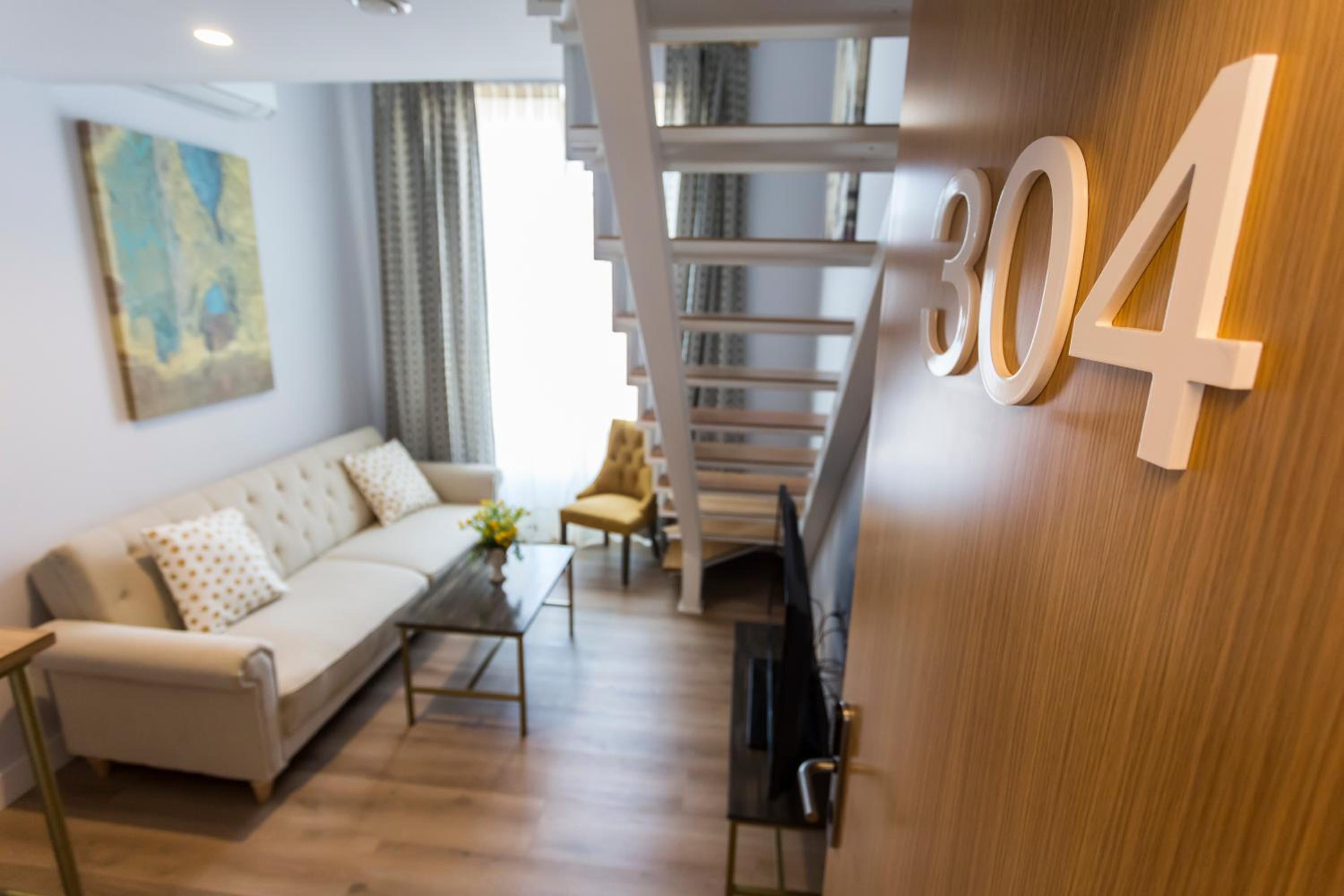 Casa de la Merced Suites