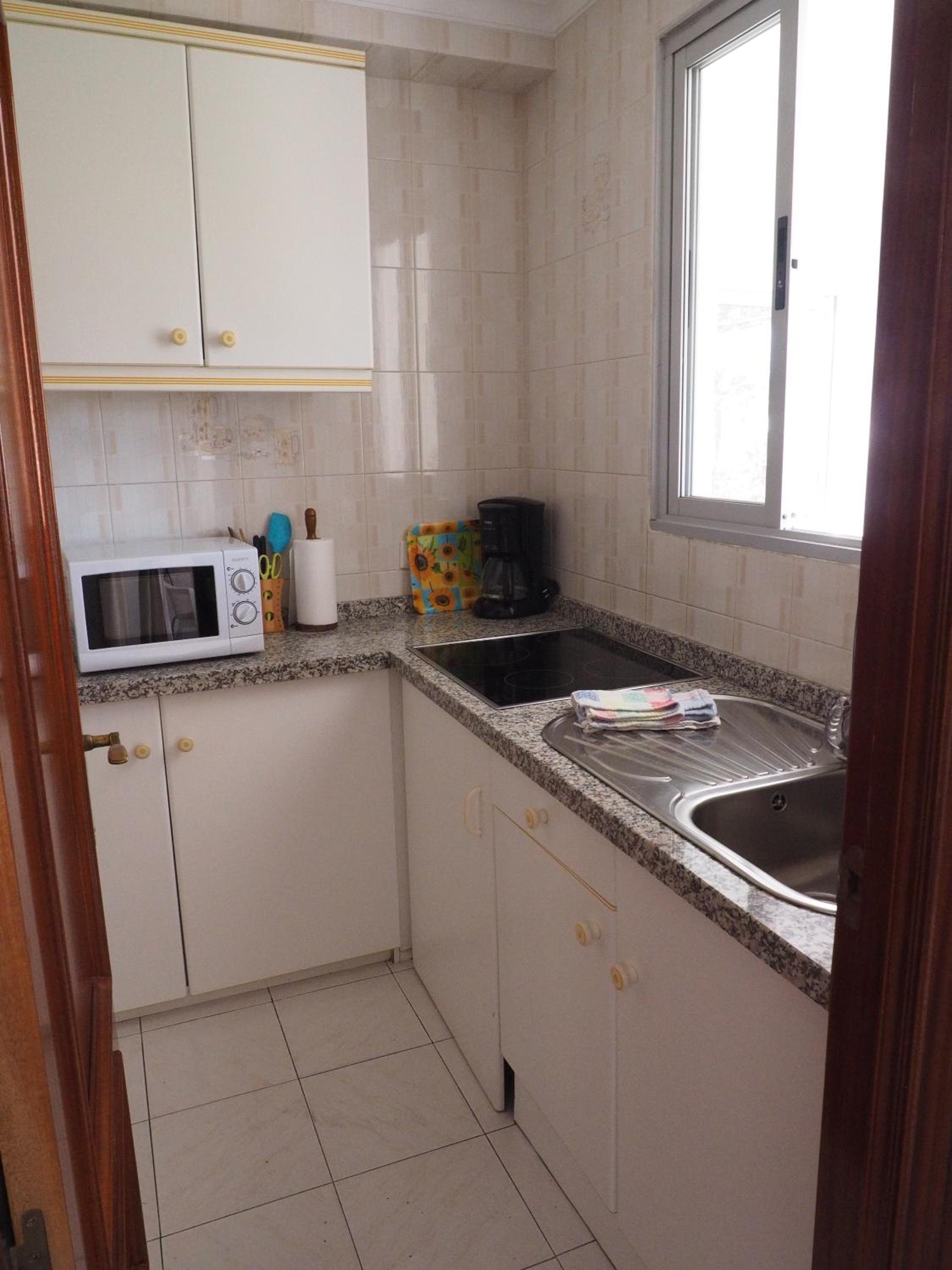 Apartamentos Intercentro Algarrobo-Costa APARTAMENTOS TURÍSTICOS -INMOBILIARIA