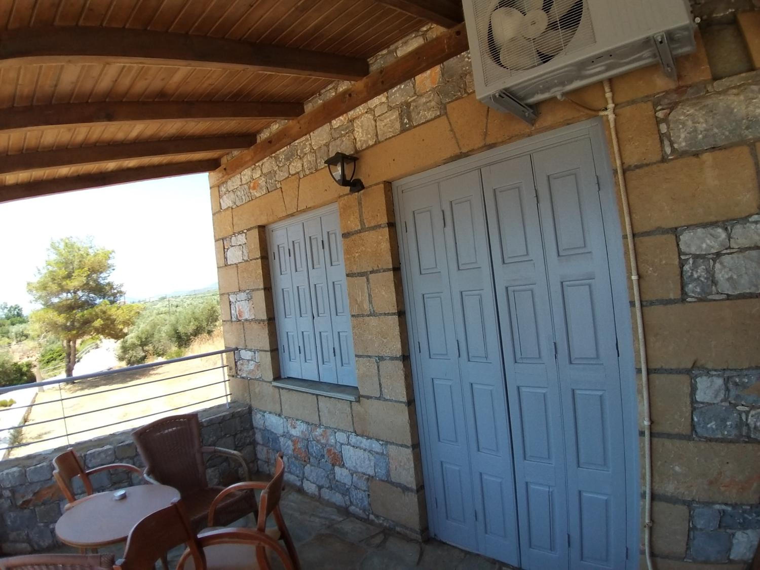 Photo 47