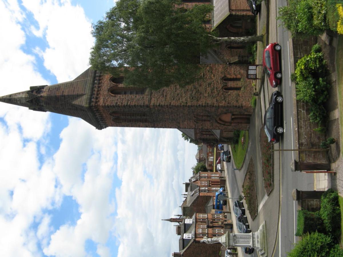 Dumfries Villa
