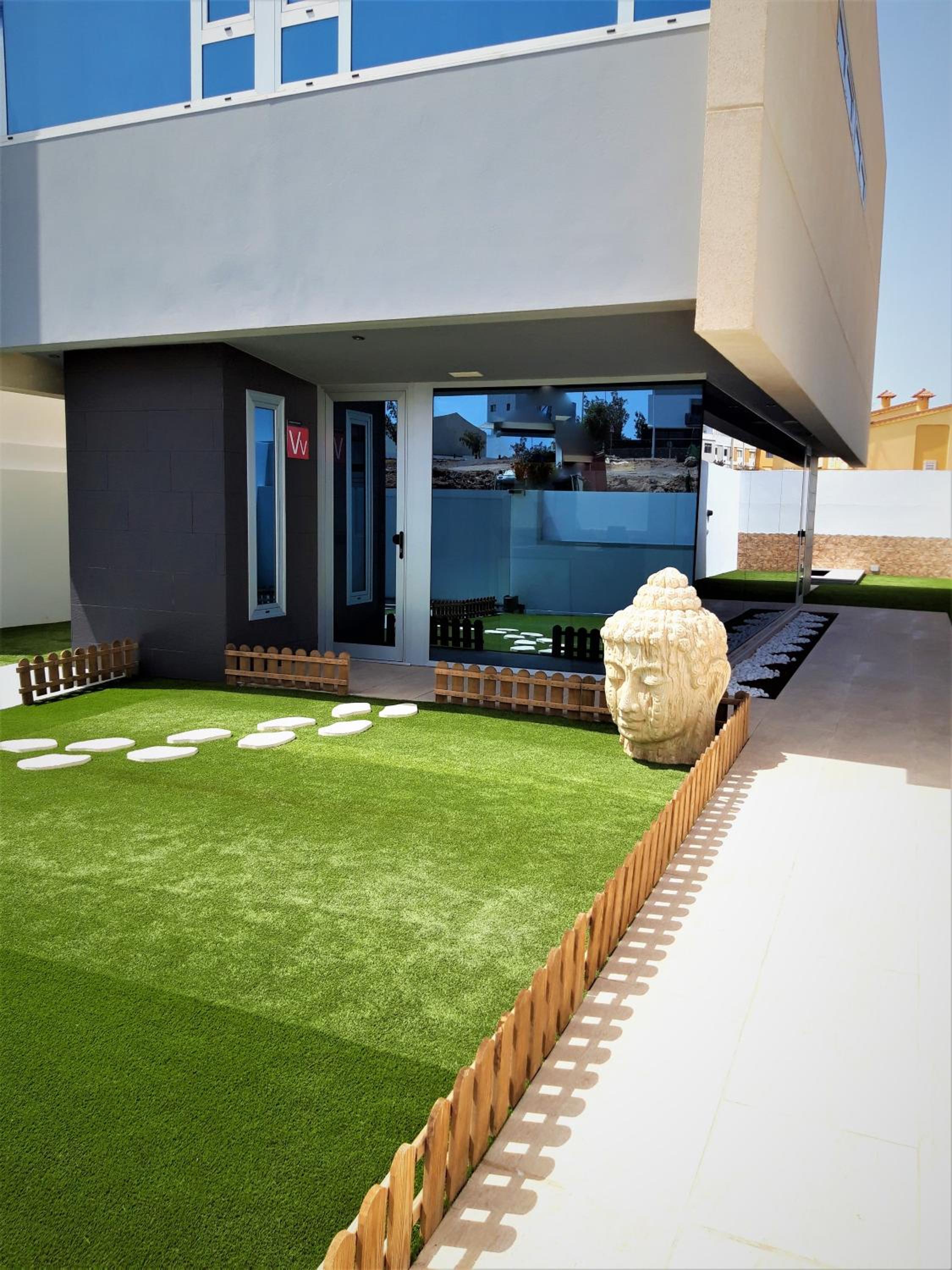 Photo 19