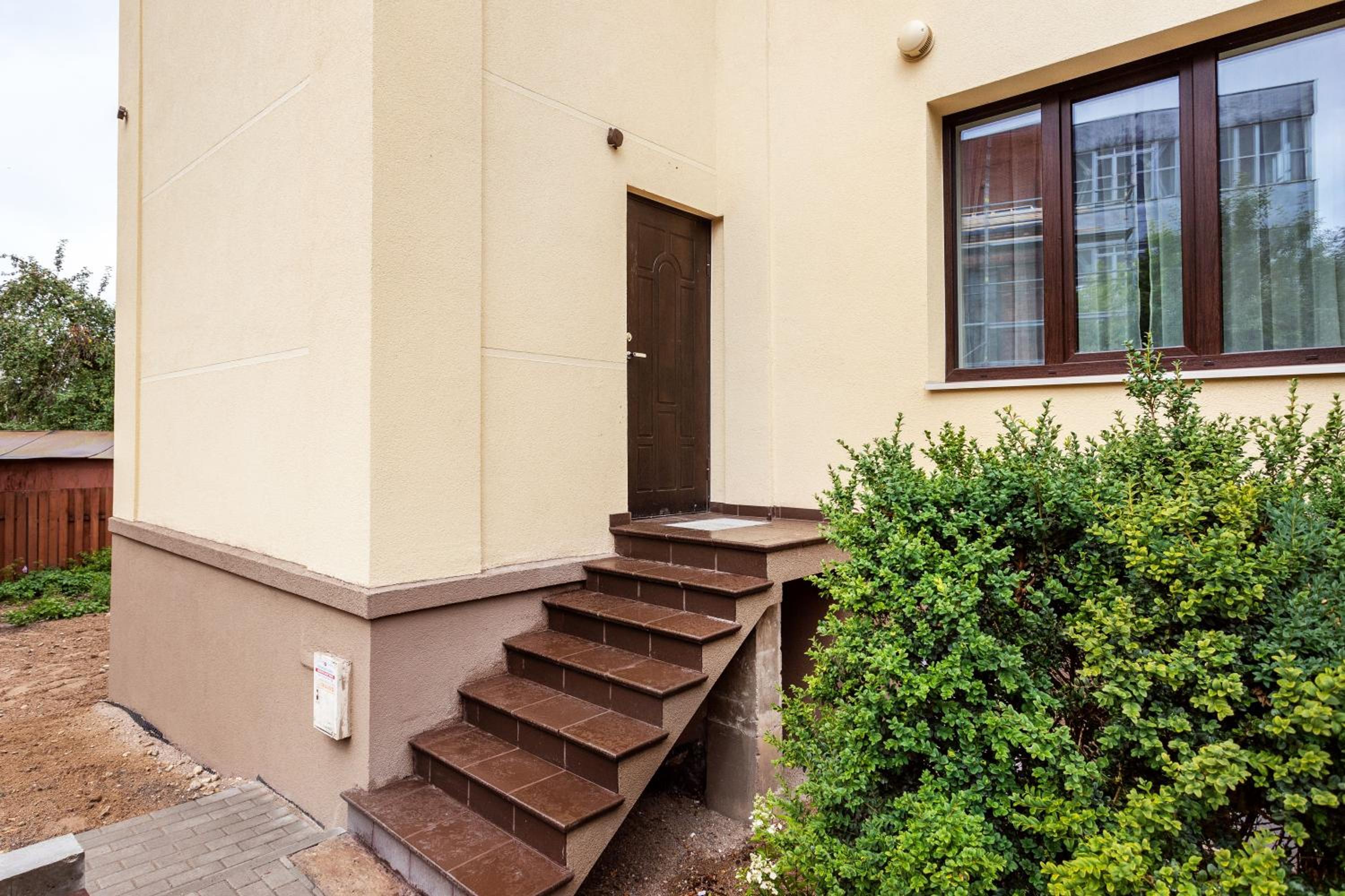 Bright and Cosy 1BDR apartment Kaunas Centre view 2