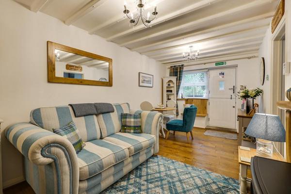 Coachhousebungalow view 5