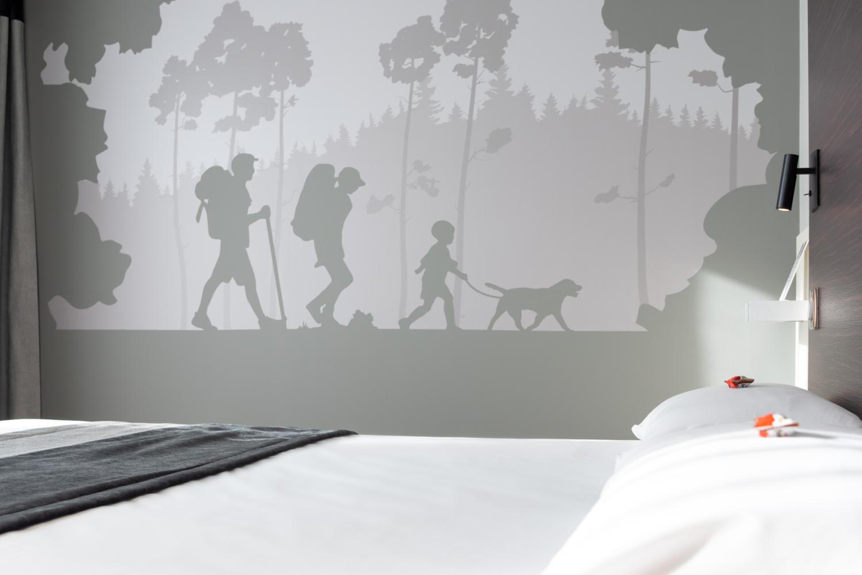 Le Merceny Motel