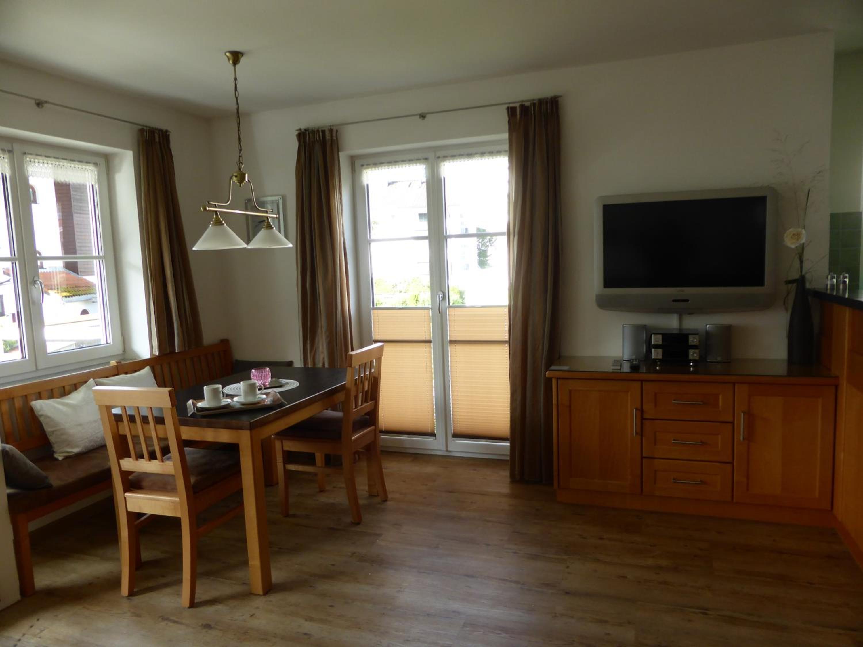 Alpenflair Ferienwohnungen Whg 301 view 4