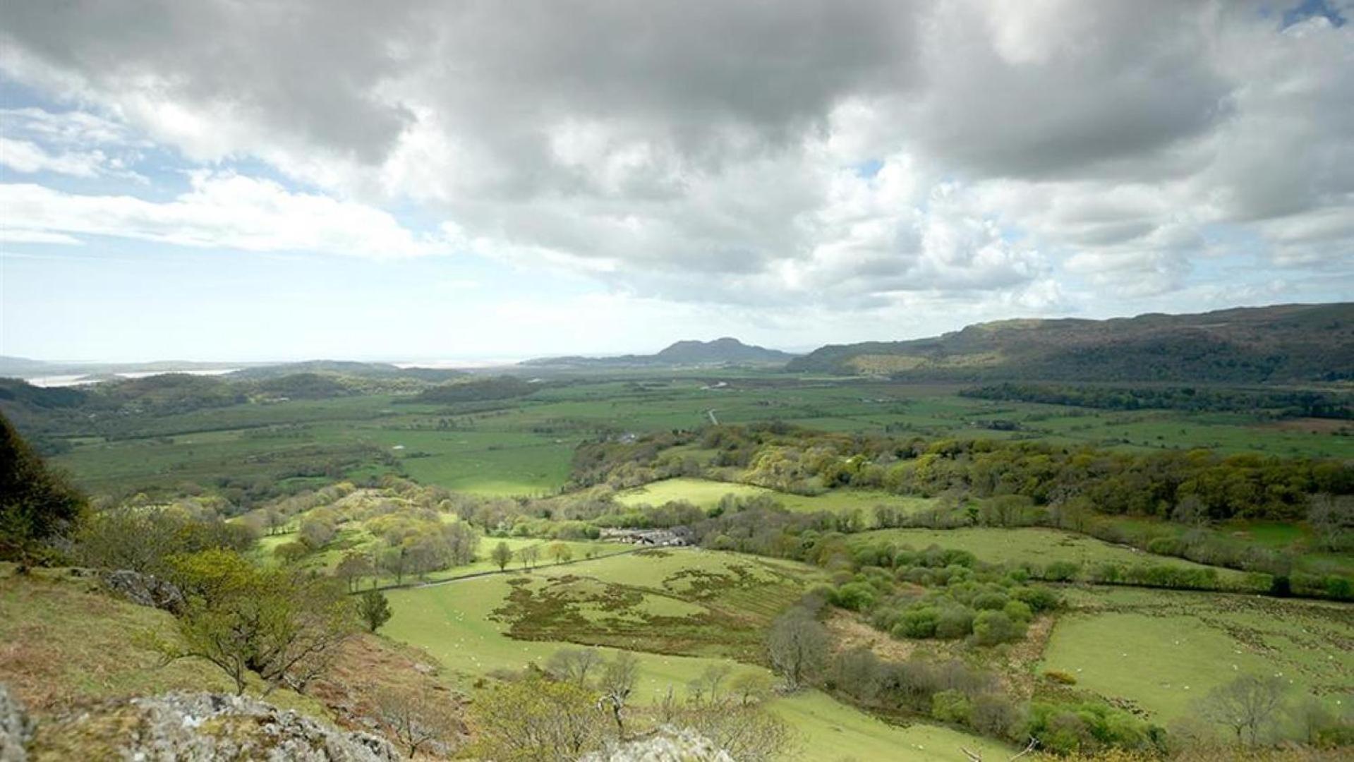 Dinas Cottage view 2