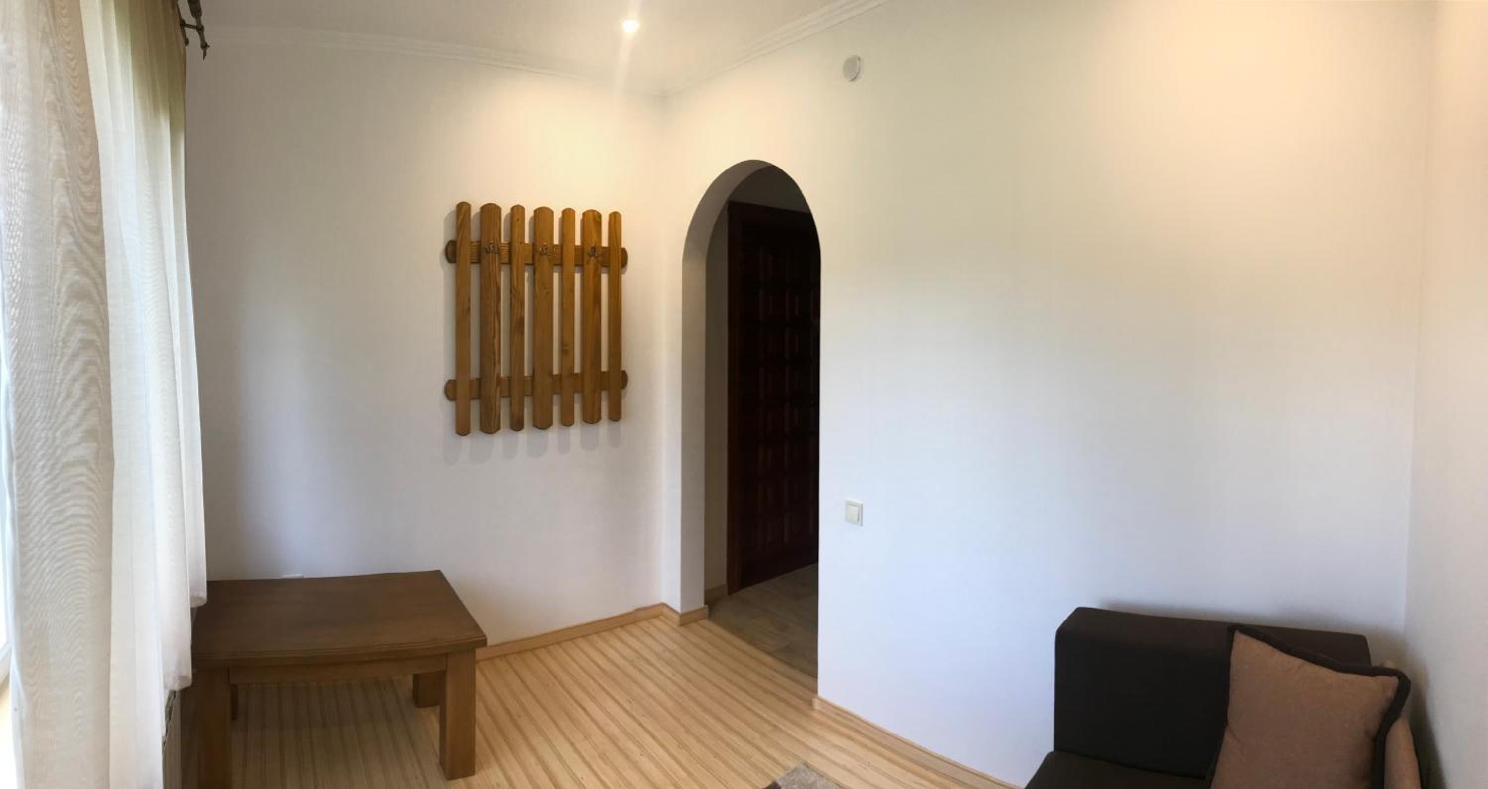 Photo 51