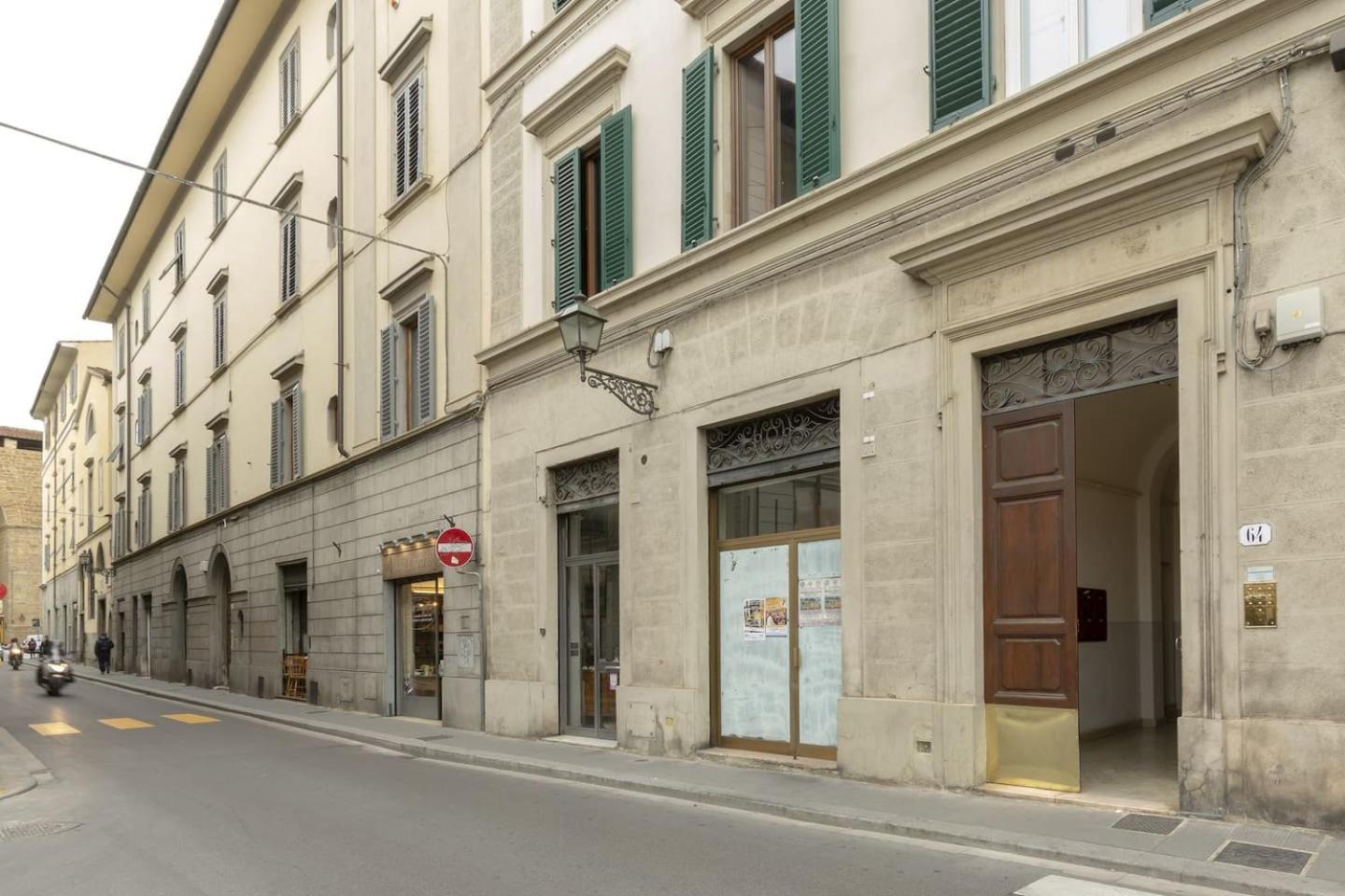 FLORENCE FIORINO APARTMENT