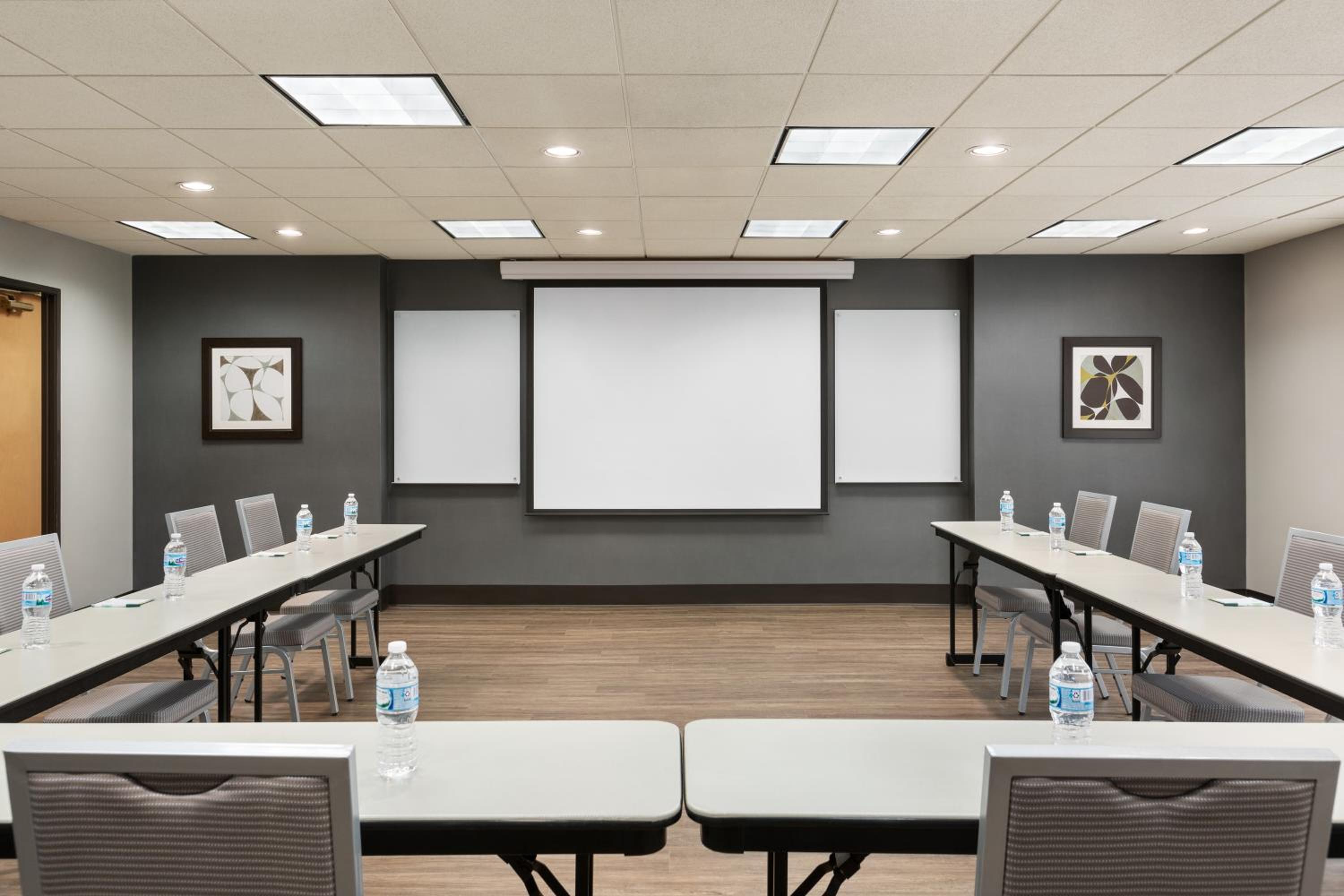 Wingate by Wyndham Cincinnati Blue Ash - Property Image 30