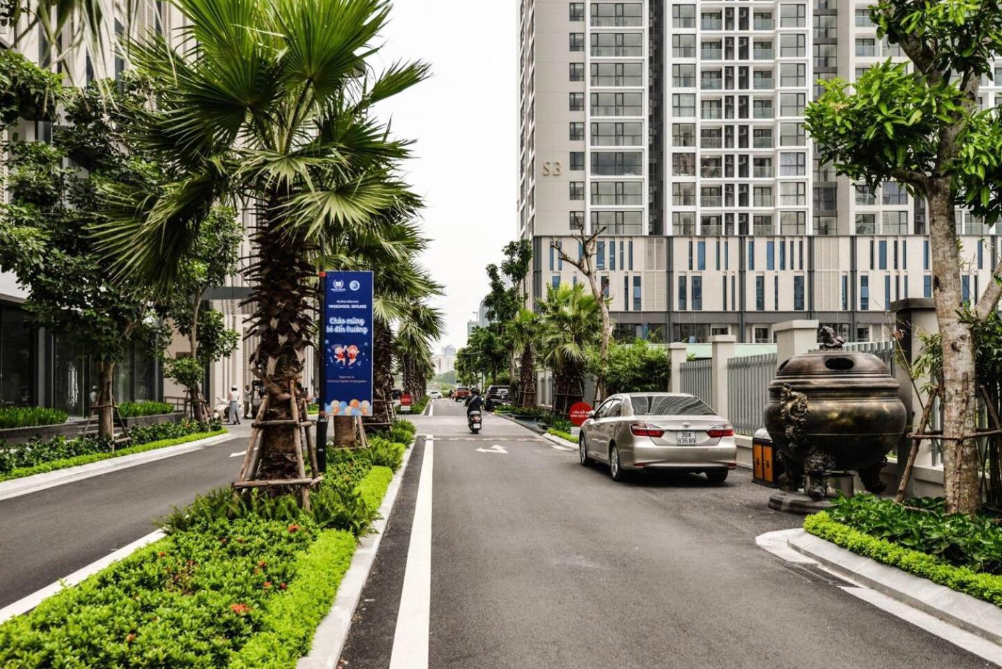 LUXURY APARTMENT VINHOMES SKYLAKE 5min to KEANGNAM
