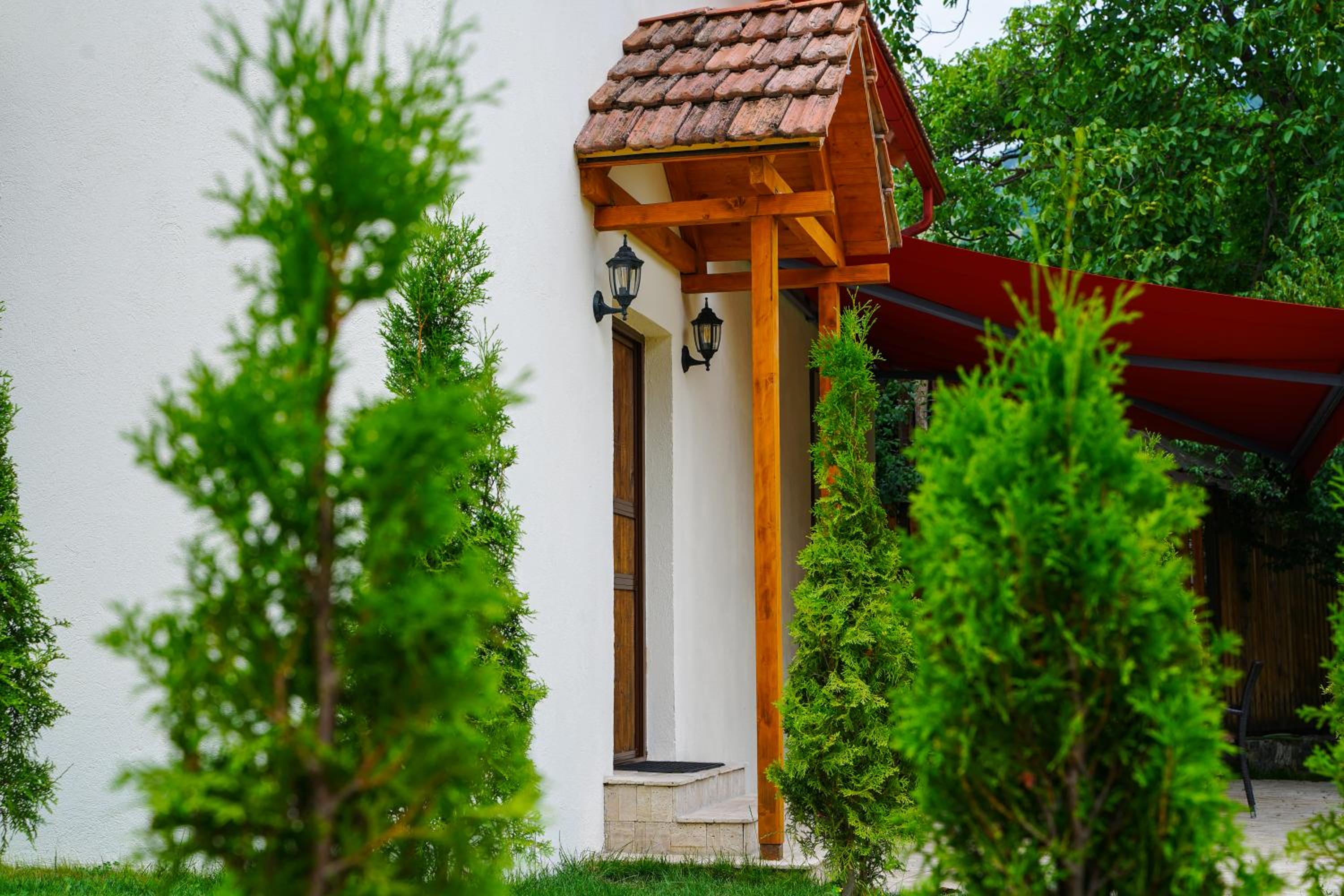 CHALET DILIJAN VILLAS