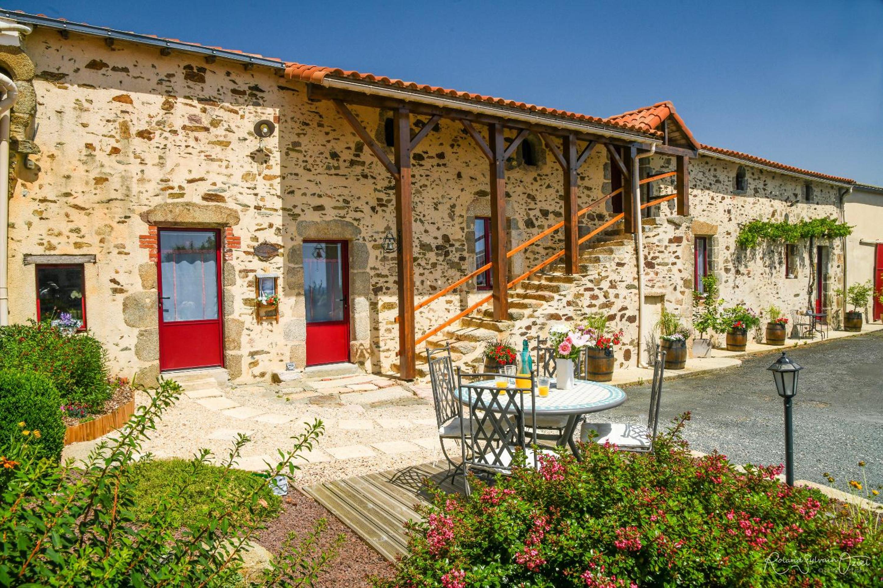 Domaine de La Courillère view 2