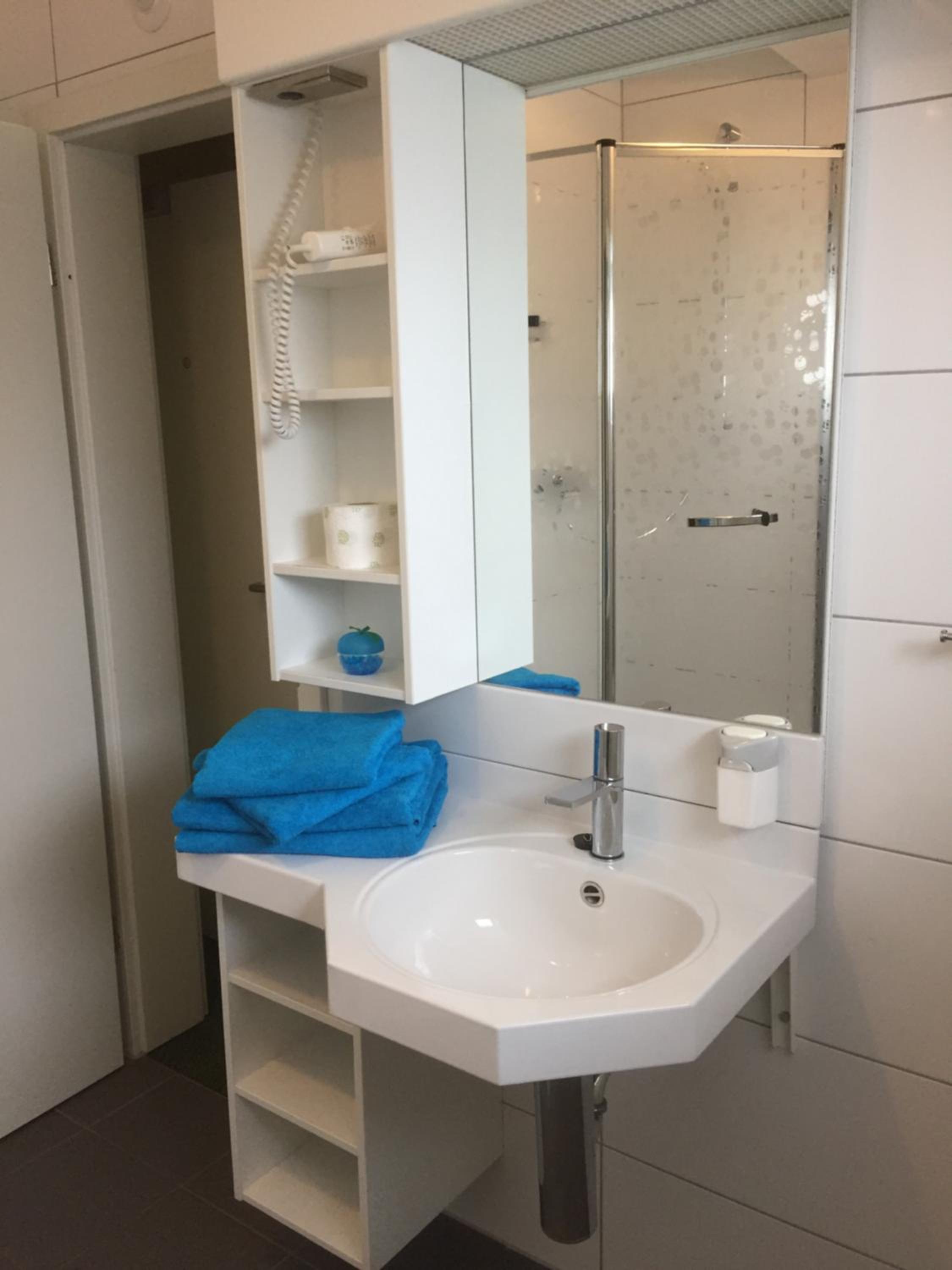 Motel de Winter - Motel - Apartmenthaus - Monteurzimmer
