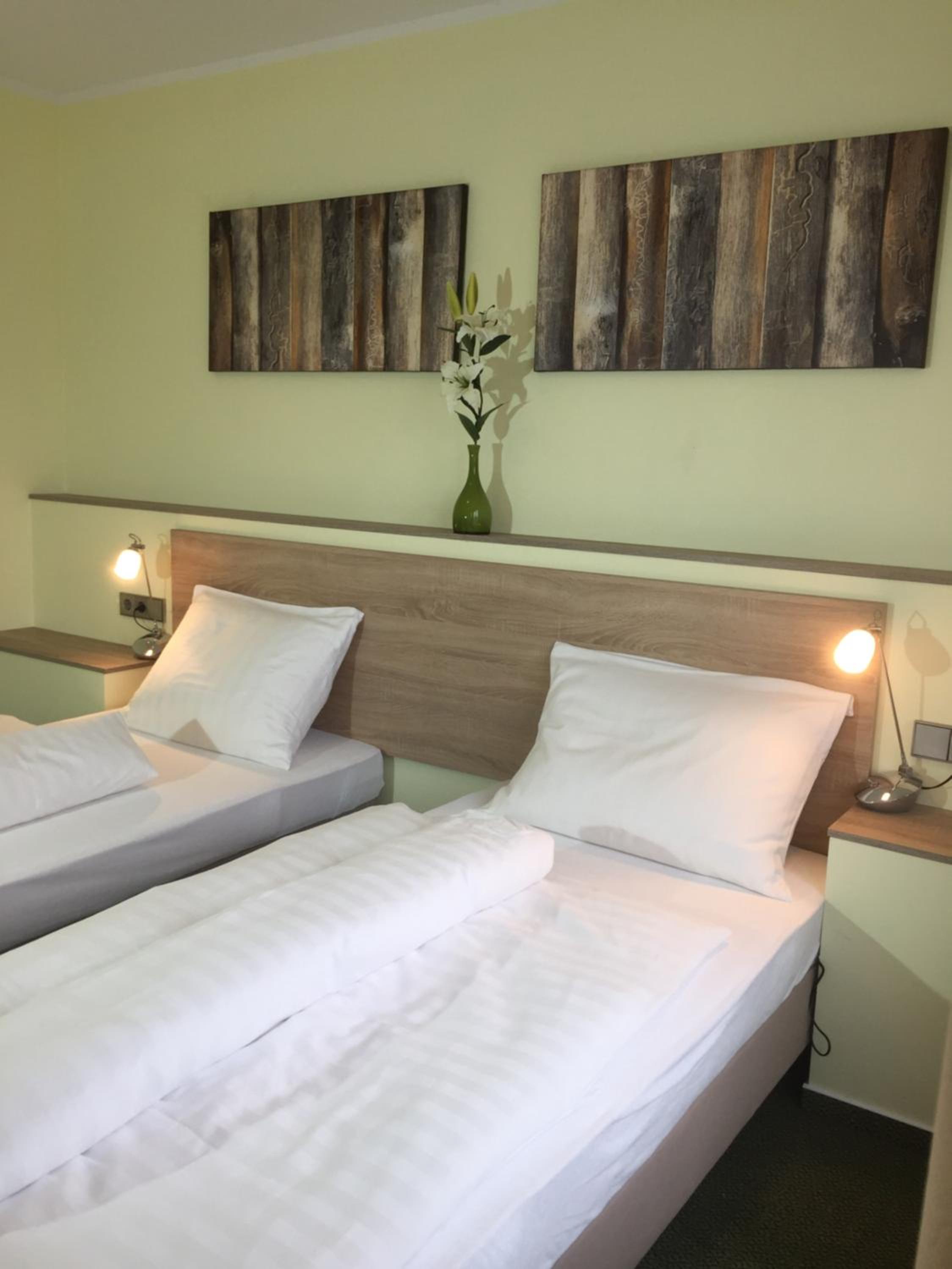 Motel de Winter - Motel - Apartmenthaus - Monteurzimmer