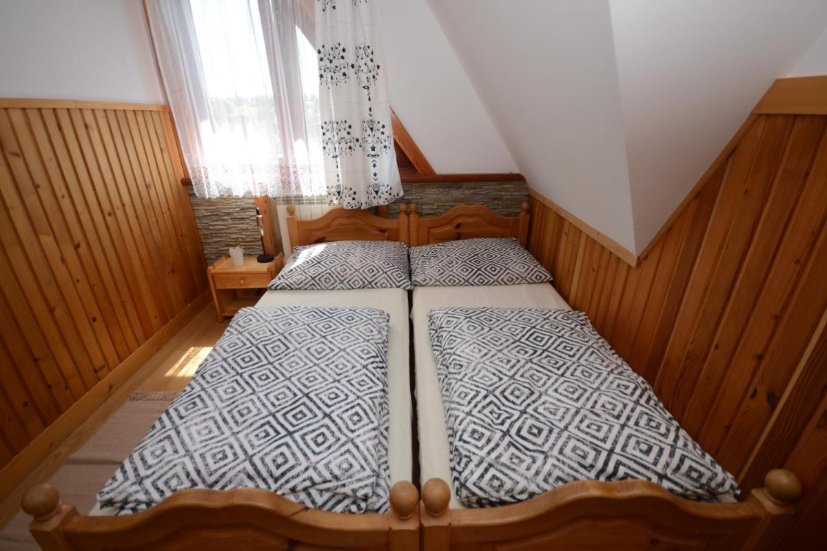 Photo 32