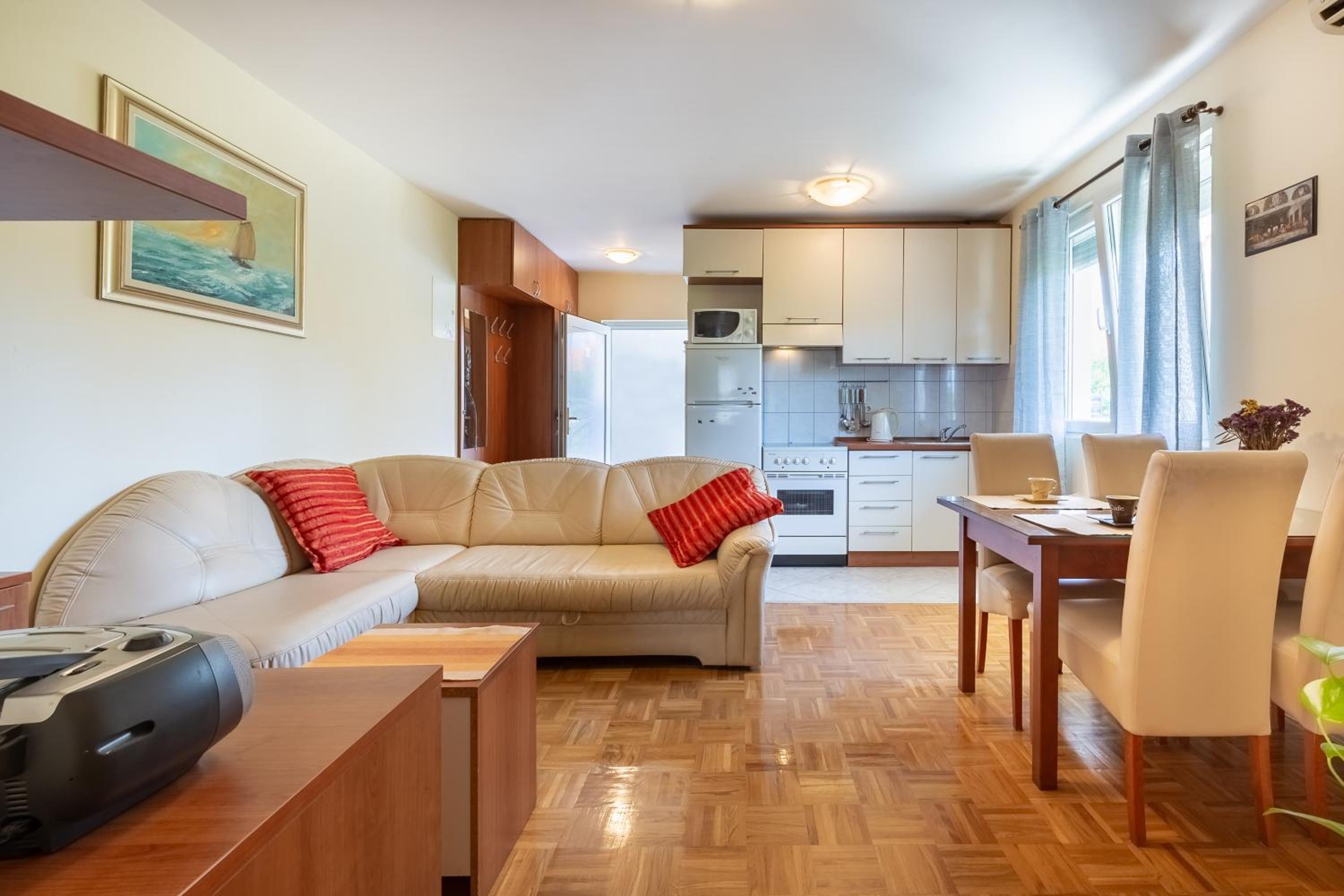 Apartment Sweet view 4