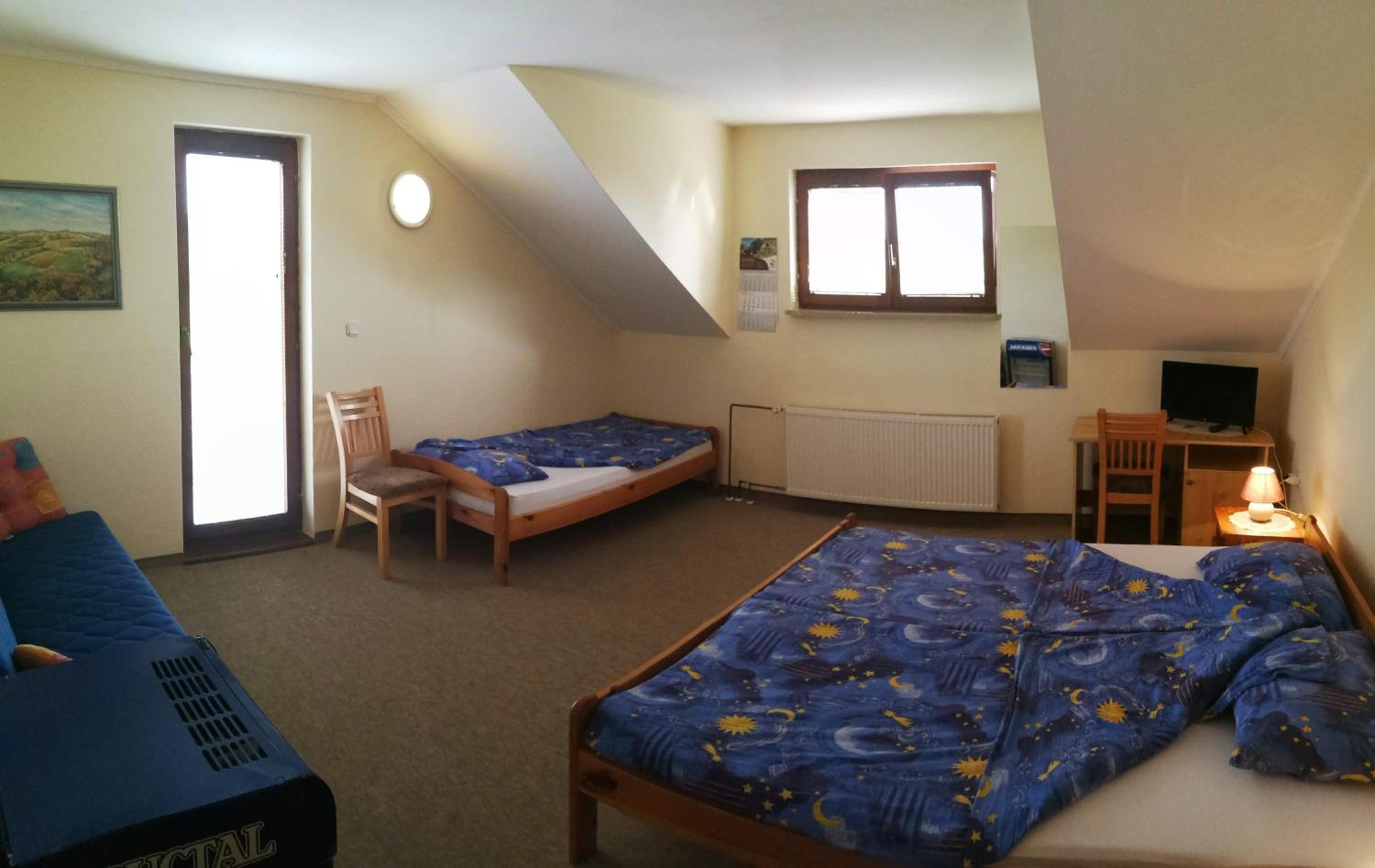 Photo 18