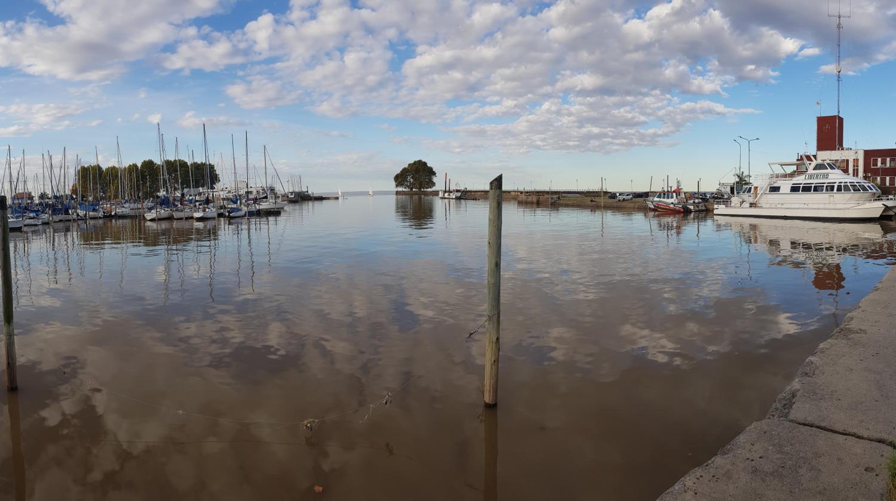 Increíble depto con vista al río - By BUMEN