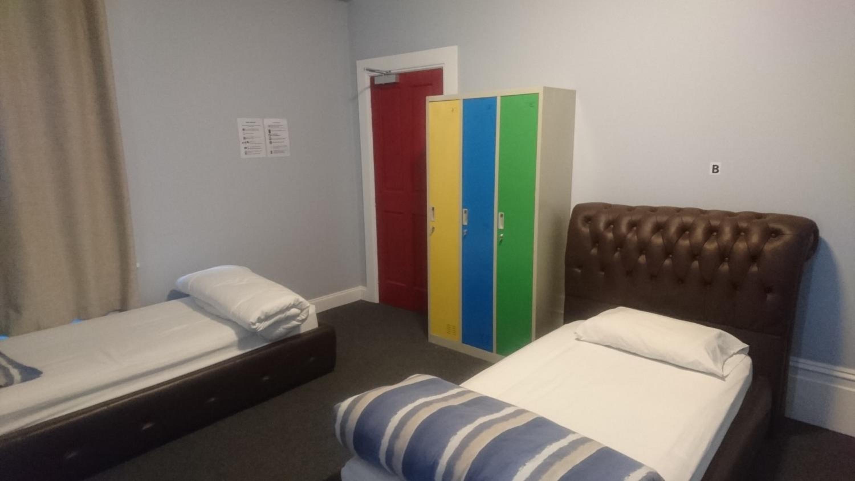 Backpackers Imperial Hotel