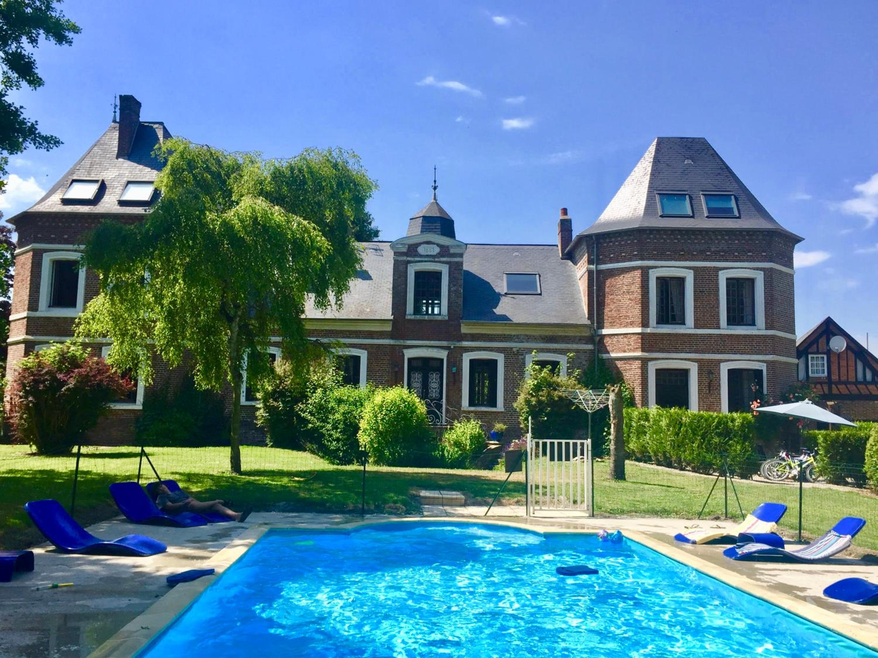 Chateau de la Vallee - East or West Wing (each wing self-contained with own entrance) view 5