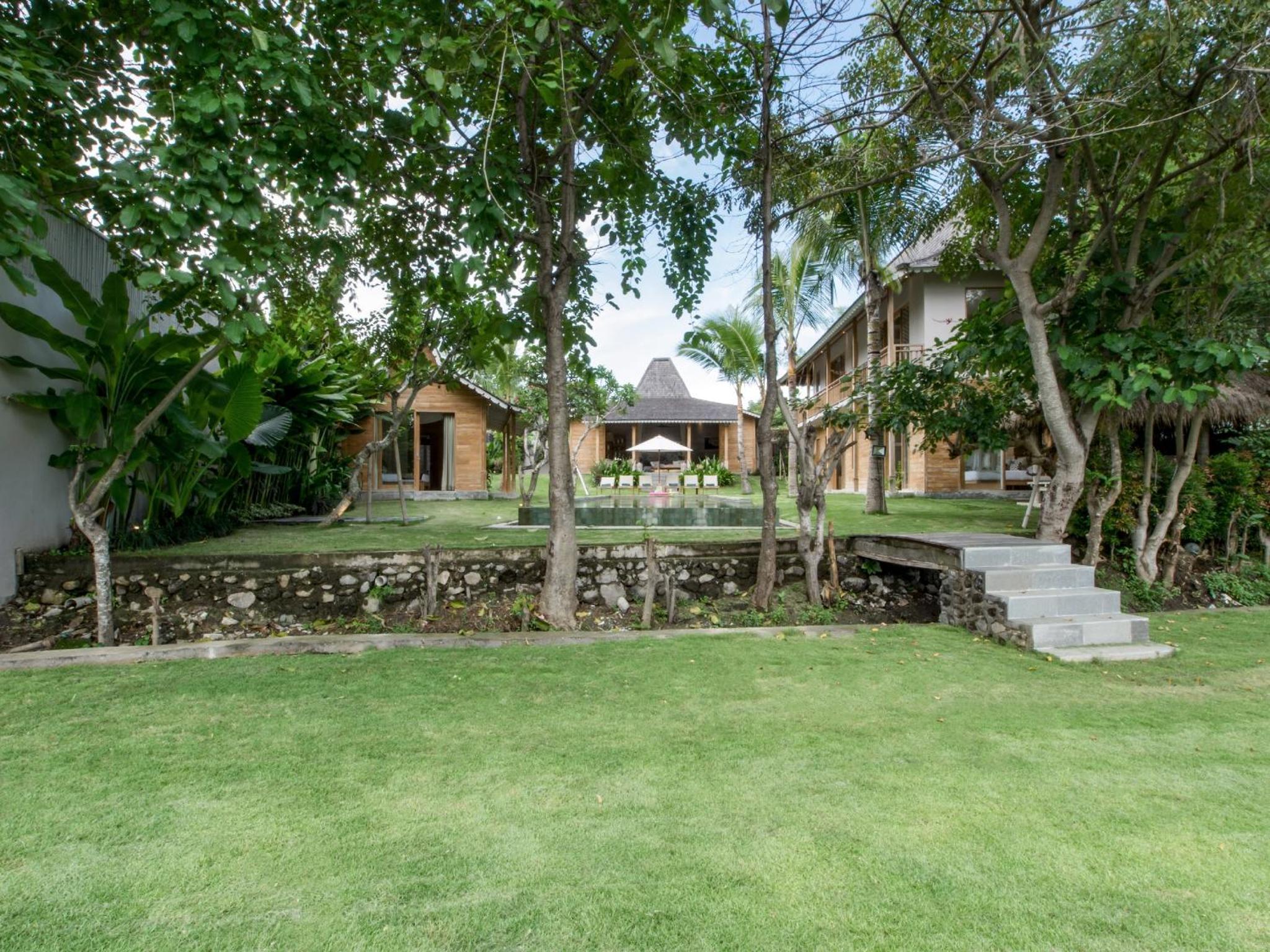 Villa Alea by Villa Finder