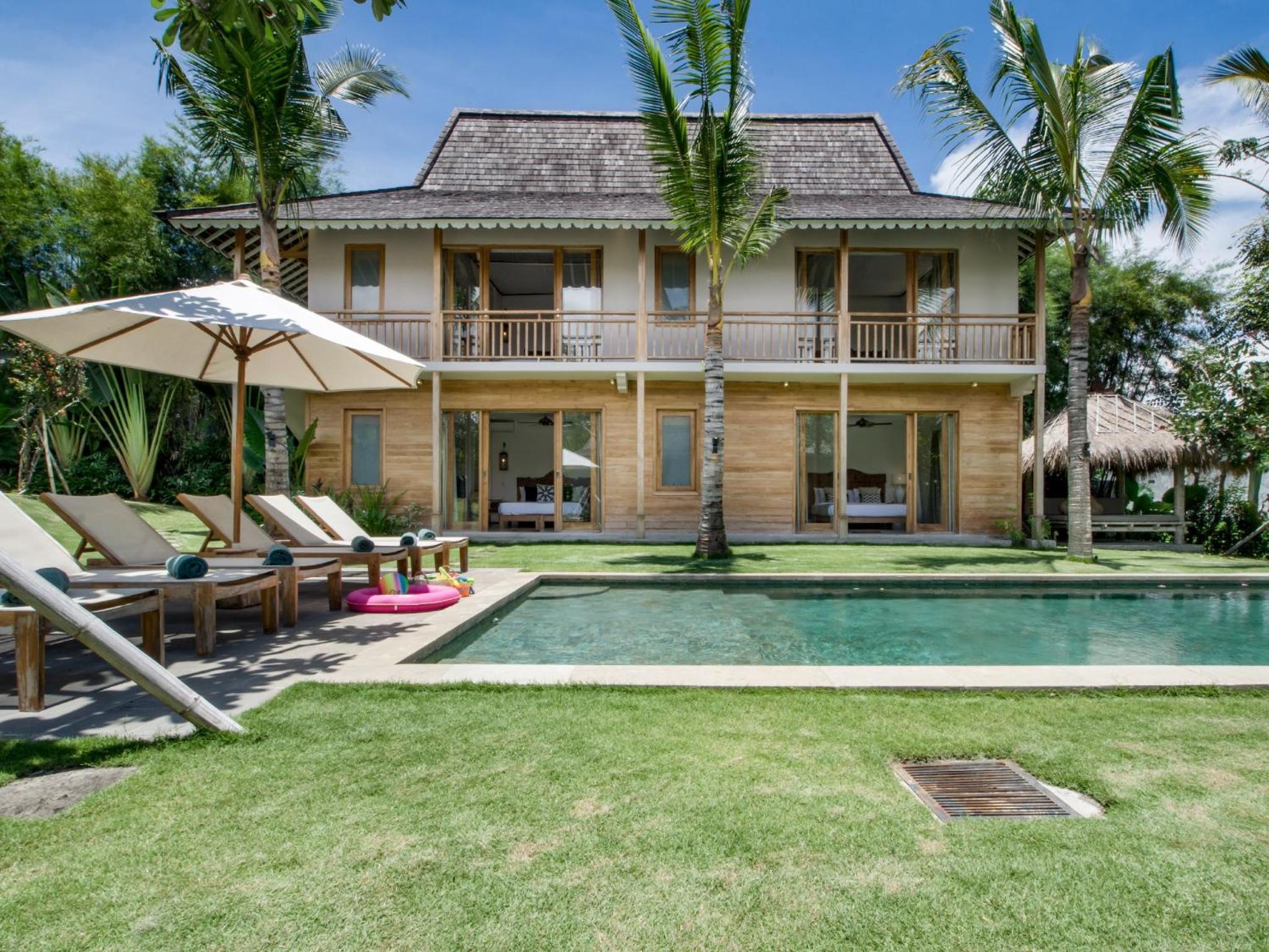 Villa Alea by Villa Finder