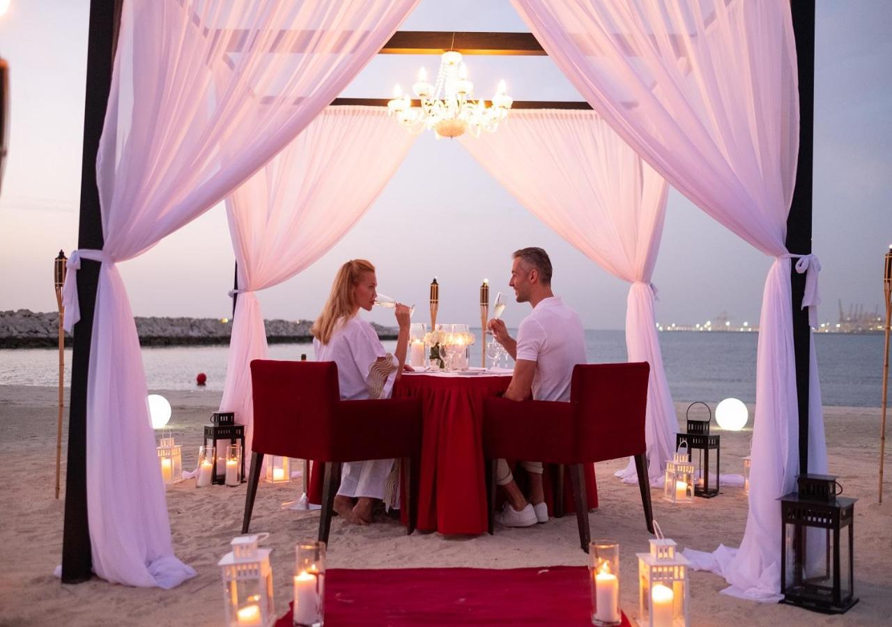 JA Palm Tree Court, Dubai