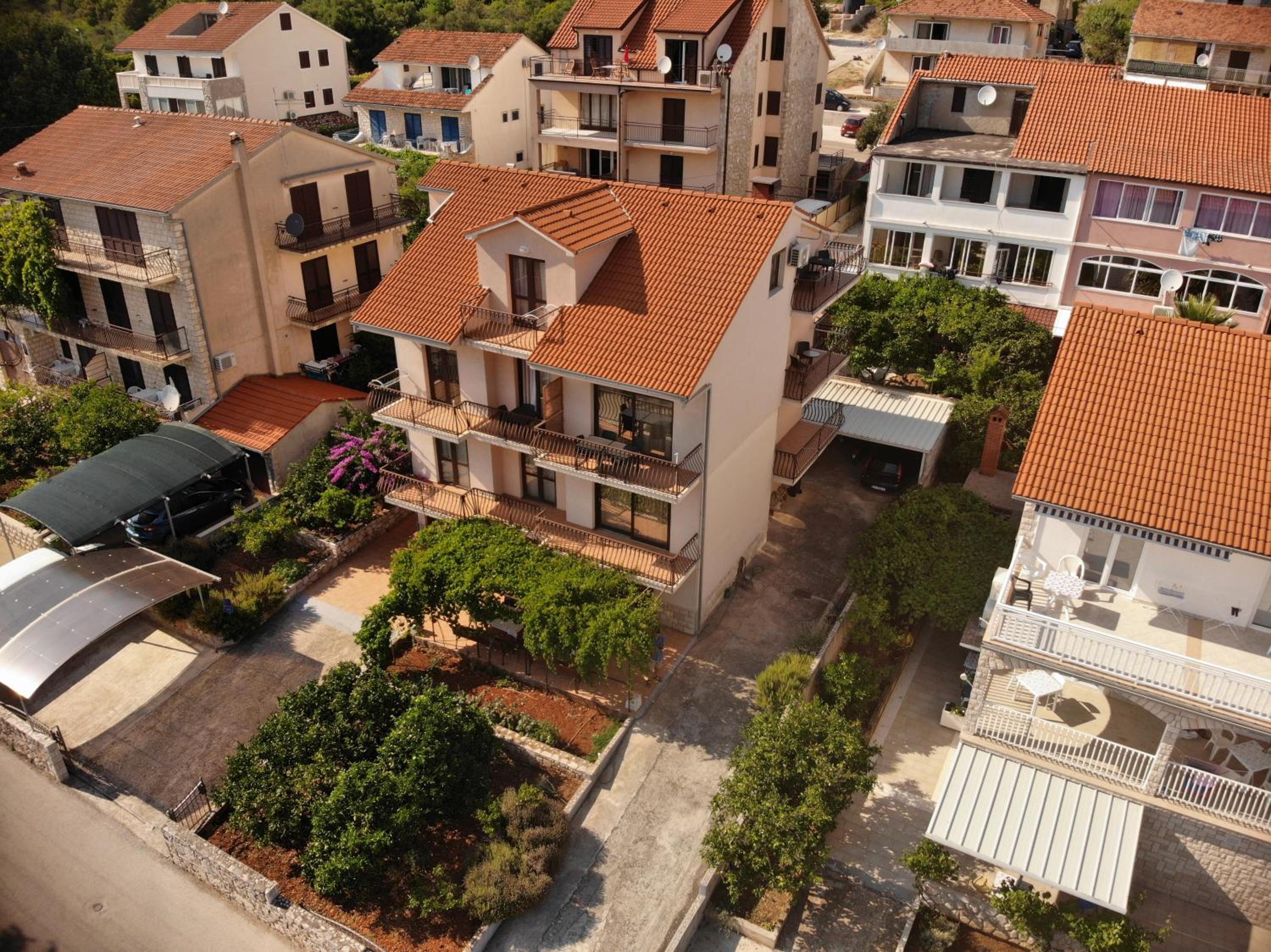 Apartmani Roić view 2