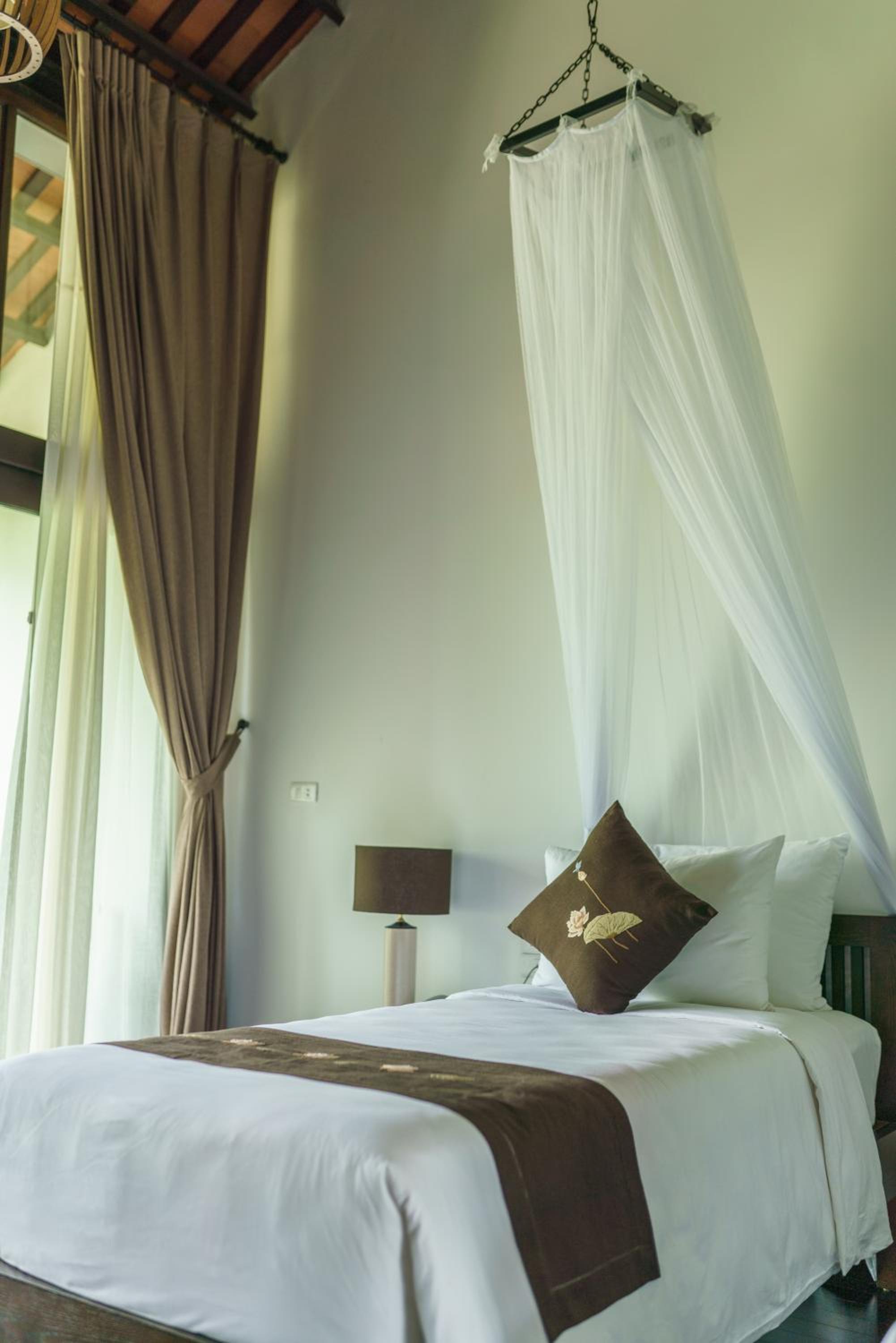 Aravinda Resort Ninh Binh view 5