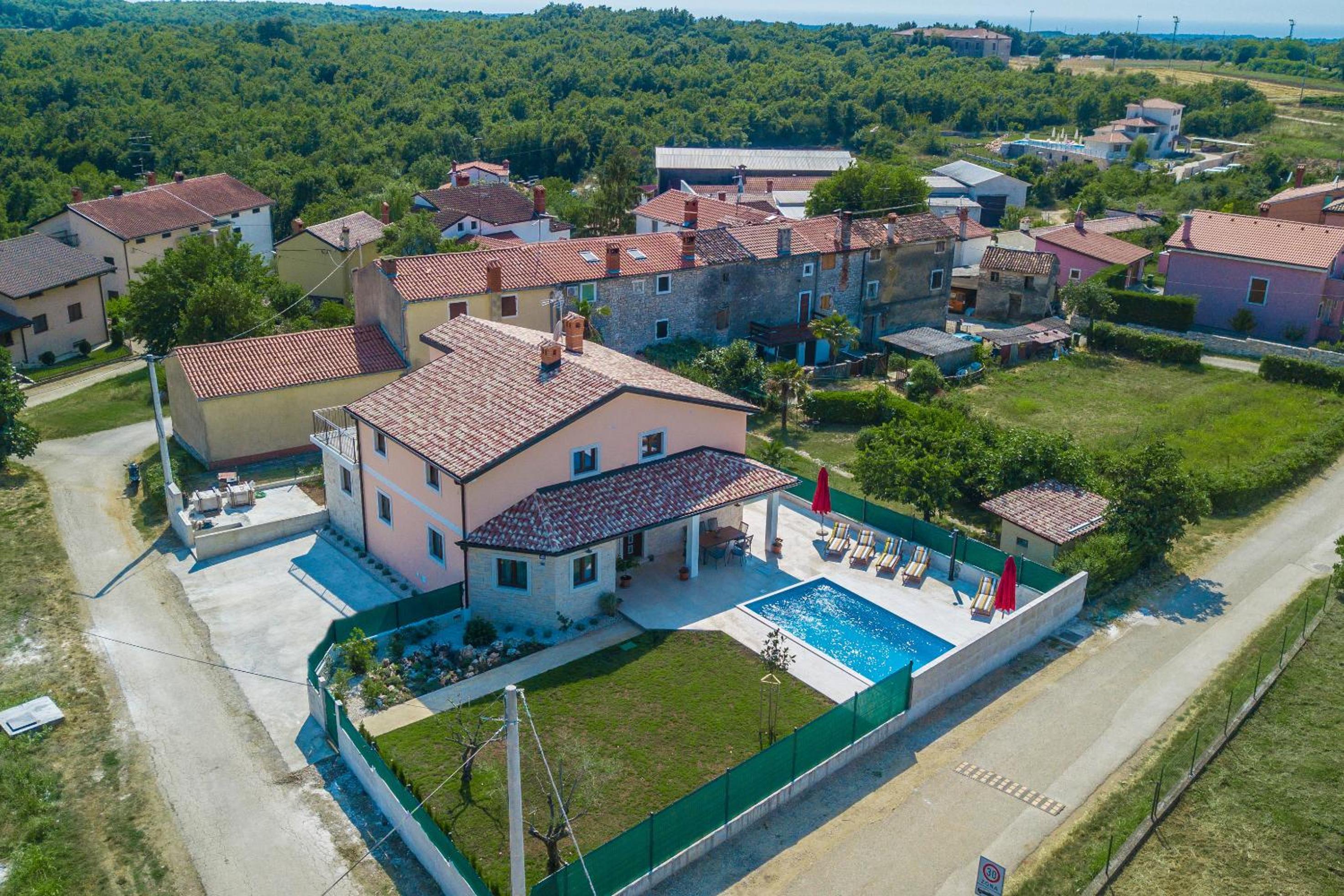 Villa SA-RA