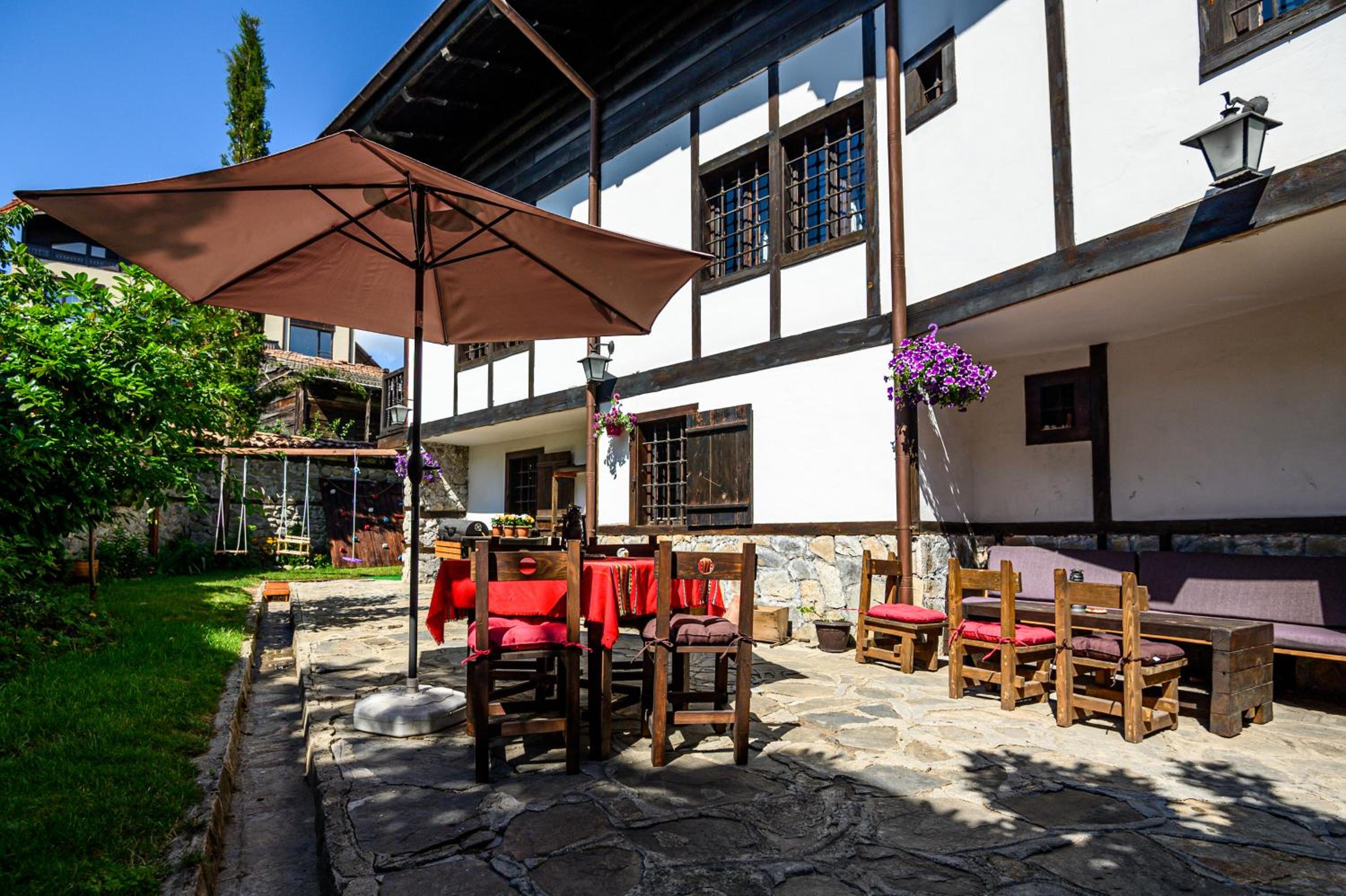 Banskovilla Zlateva House