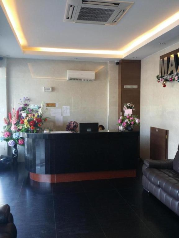 Maxi Inn
