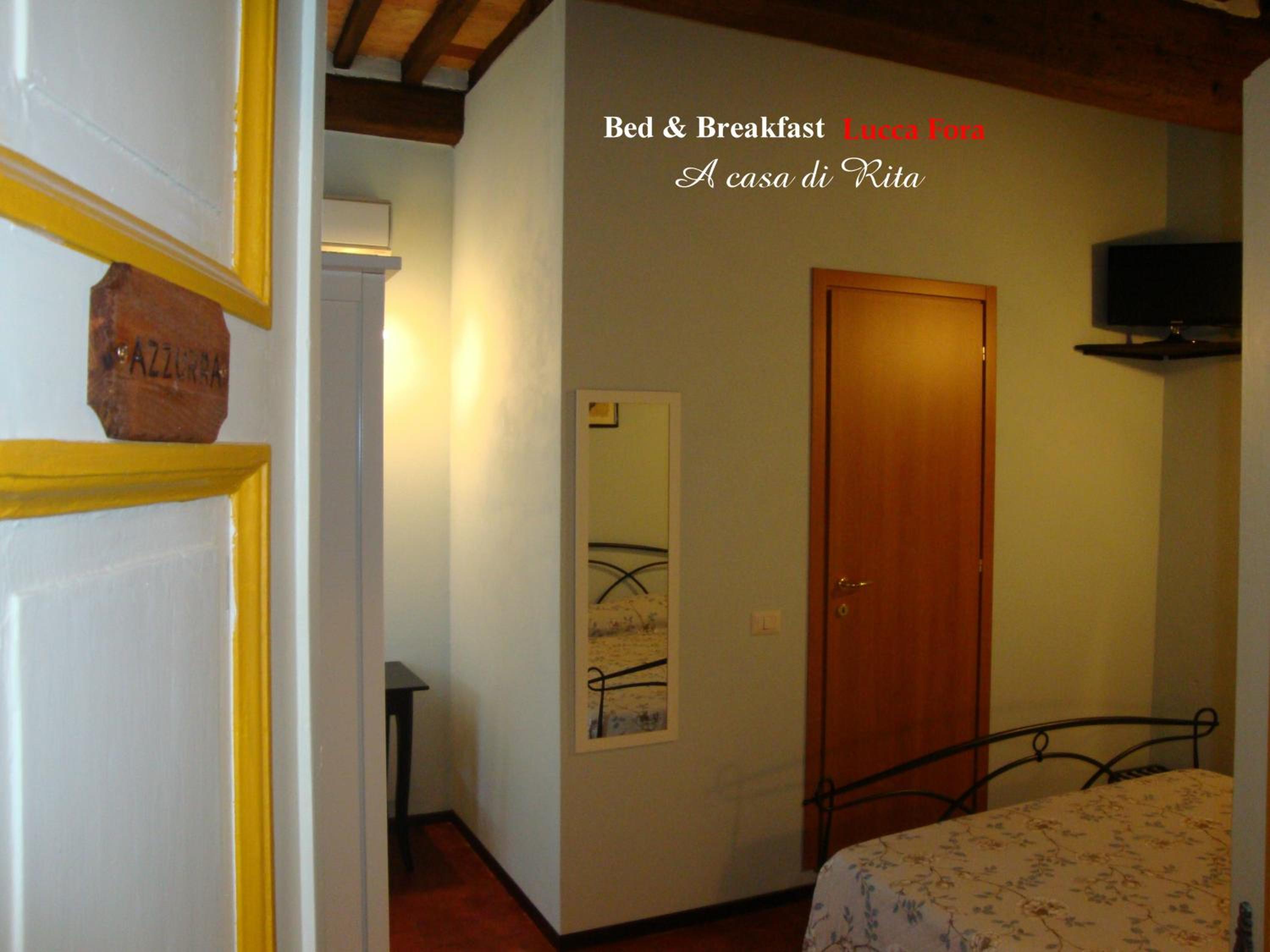 Bed & Breakfast Lucca Fora