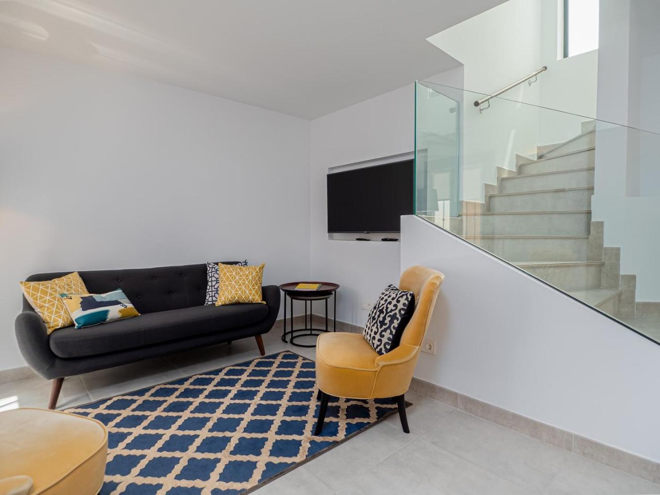 Marbella Vacations - Marbella Old Town : Luxury Townhouse - Property Image 33