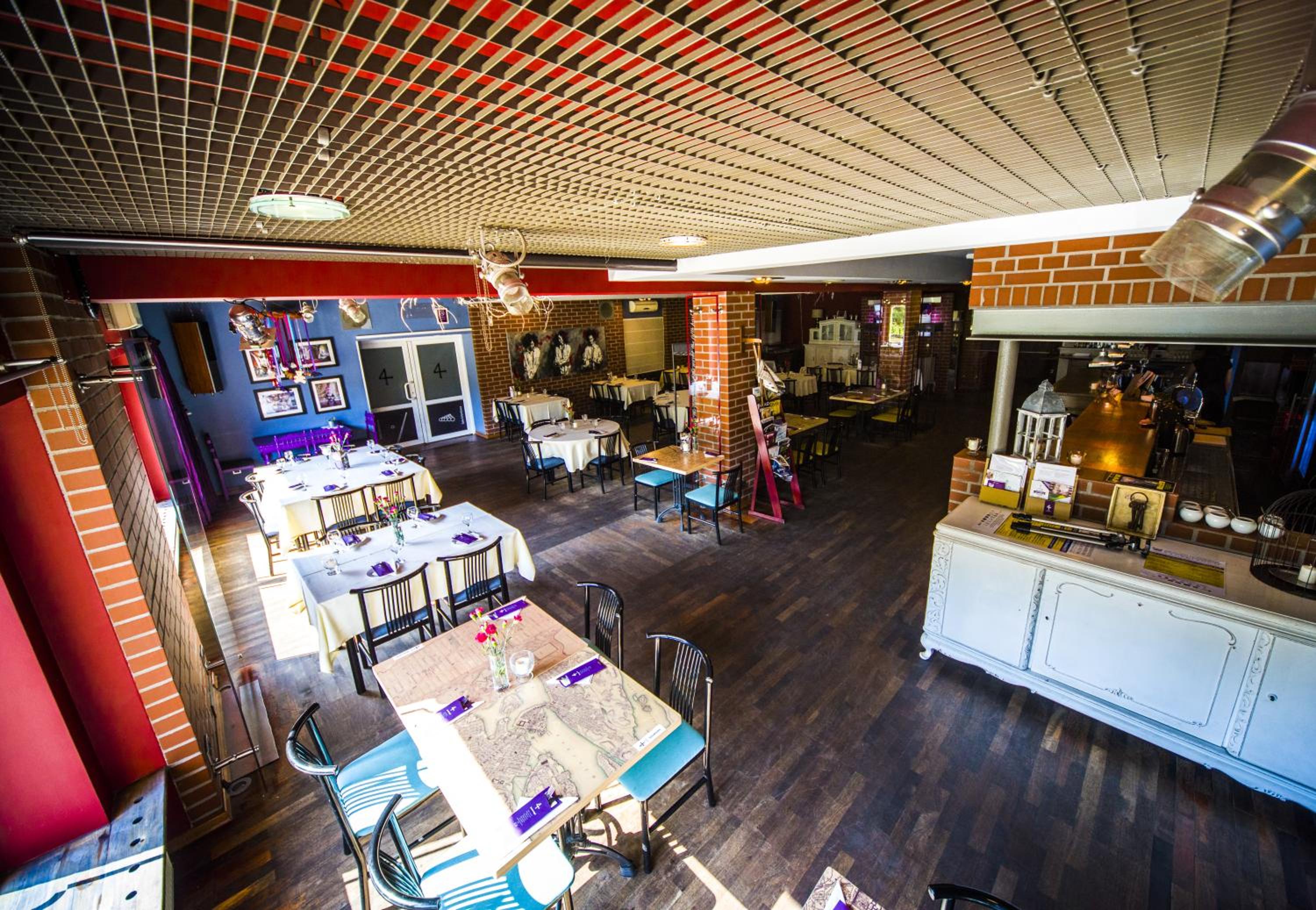 restaurant