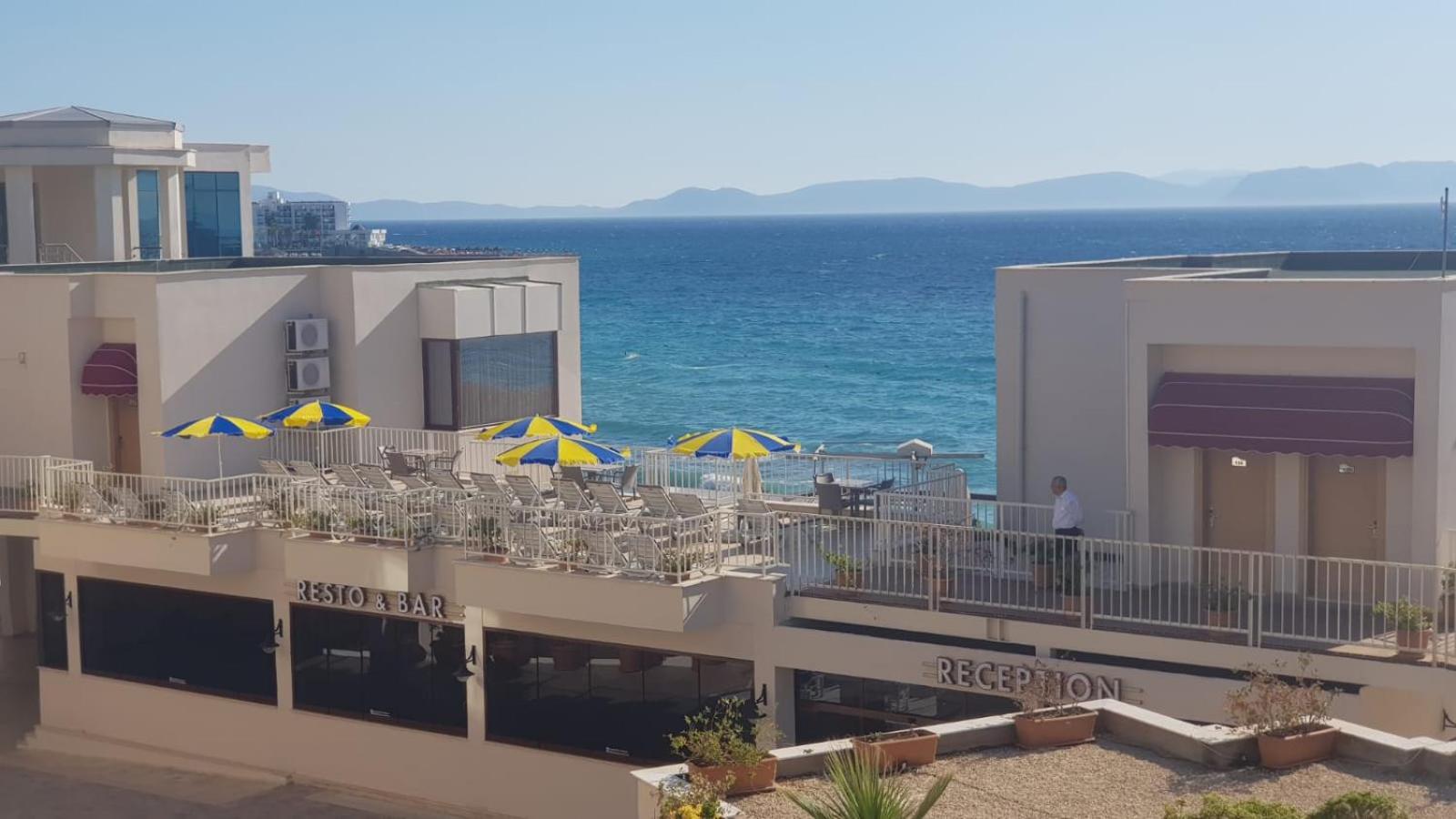 Ladies Beach Suite Hotel - Image 23