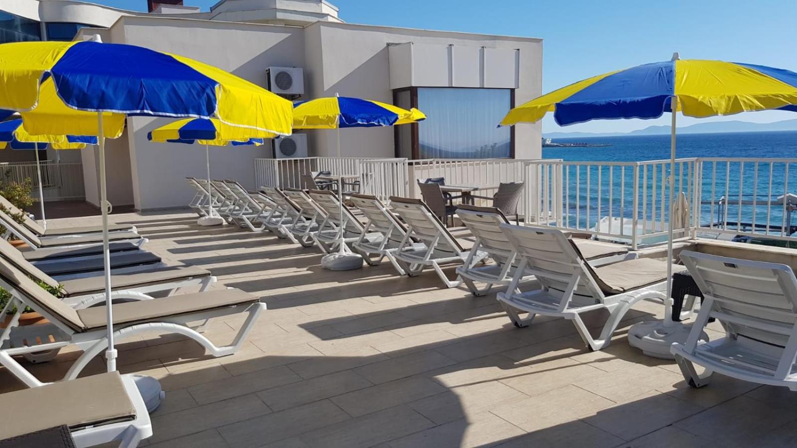 Ladies Beach Suite Hotel - Image 67
