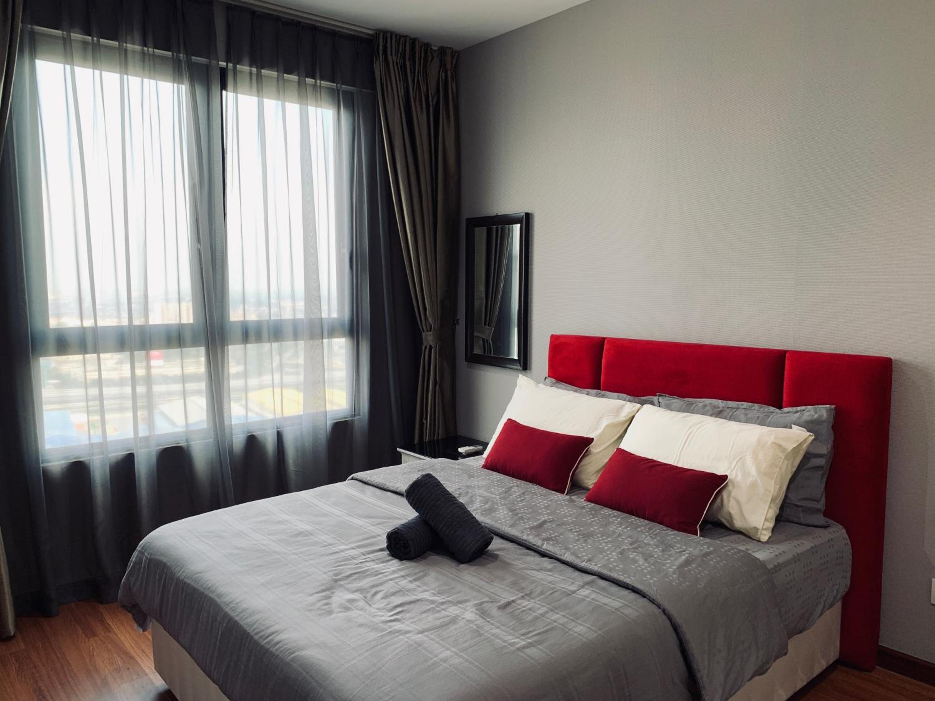 Stellar Homes at iCity - with WiFi and 2 Private Carparks photo 4